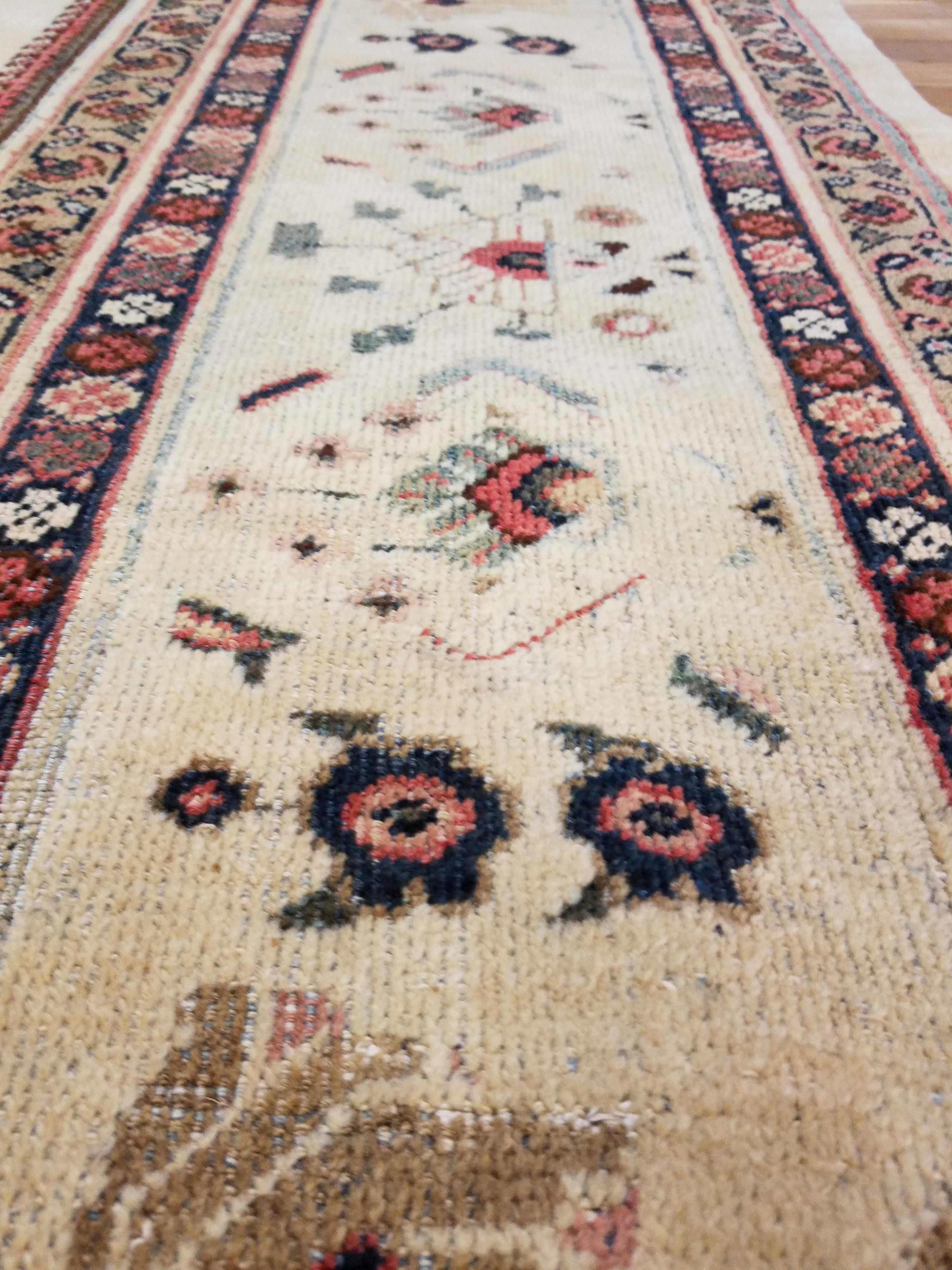 Antiker persischer Sultanabad-Teppich, handgefertigter orientalischer Teppich, Elfenbein, Gold, Grünblau, Grünblau im Angebot 1