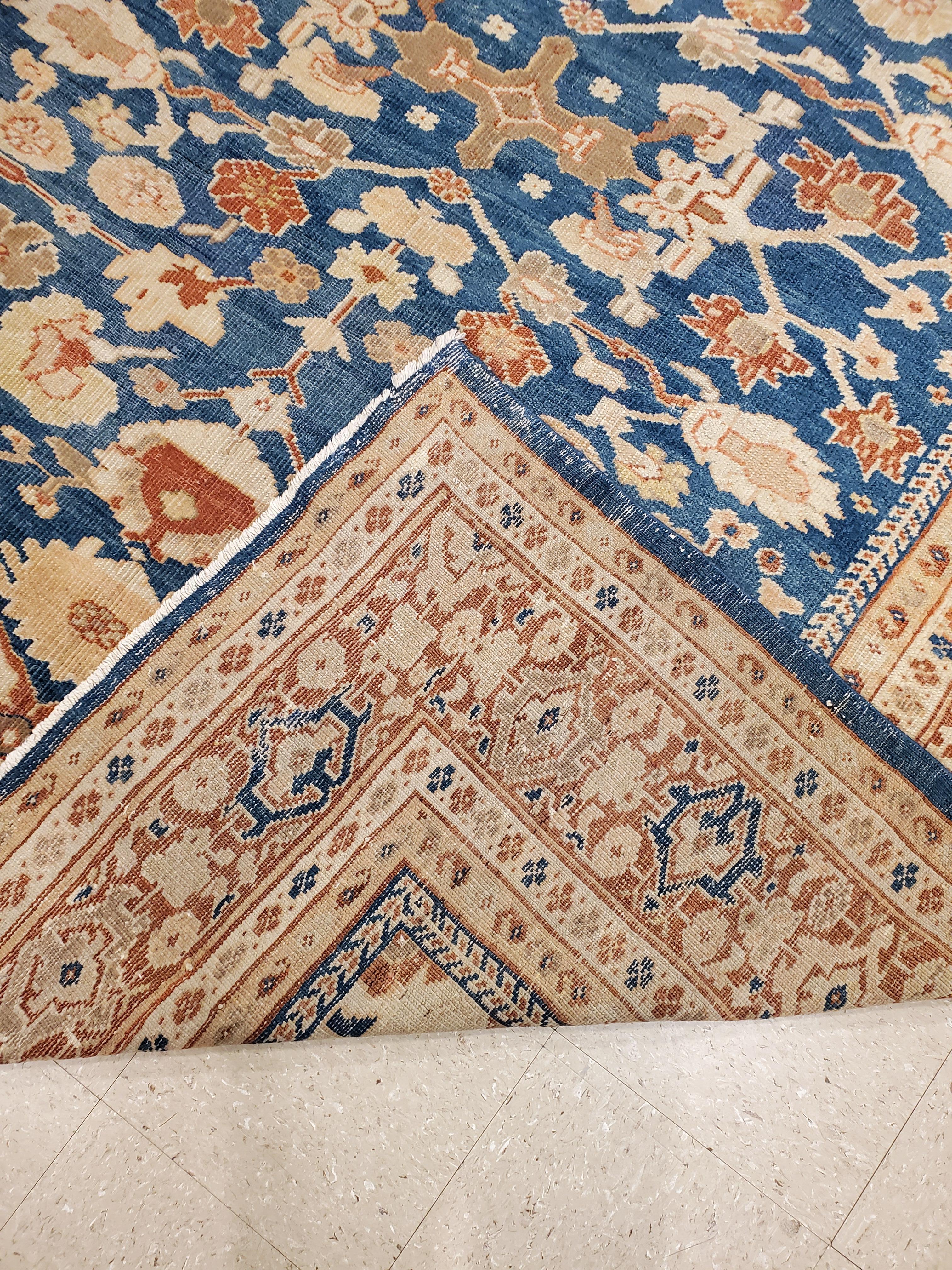Antiker persischer Sultanabad-Teppich, handgefertigter orientalischer Teppich, hellblau, Terrakotta im Zustand „Hervorragend“ im Angebot in Port Washington, NY