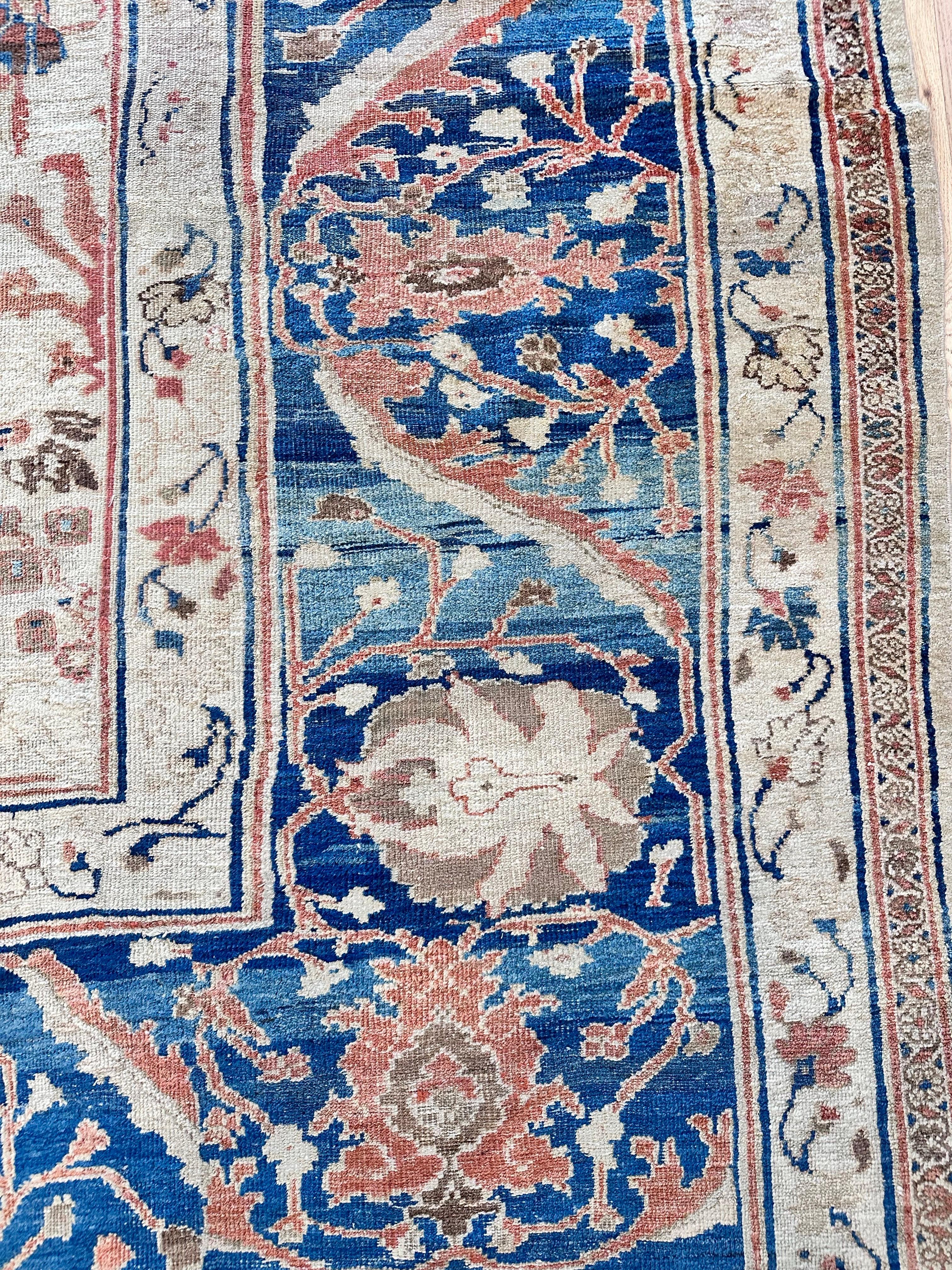Antiker persischer Sultanabad Rugs, Wolle Elfenbein, Hellblau Orientteppich Handgeknüpft im Angebot 8