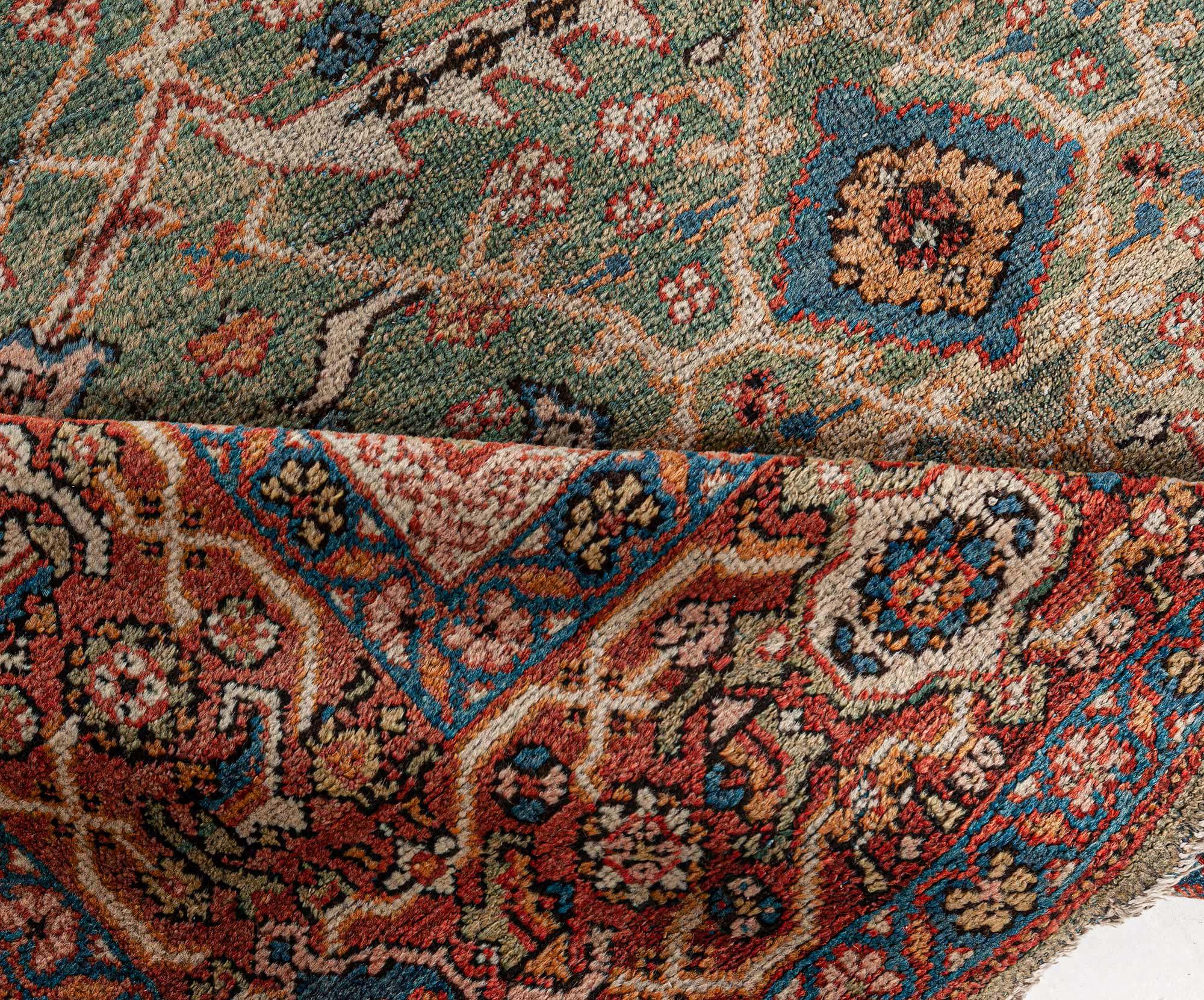Perse Antiquités - Tapis persan Sultanabad en laine fait à la main en vente