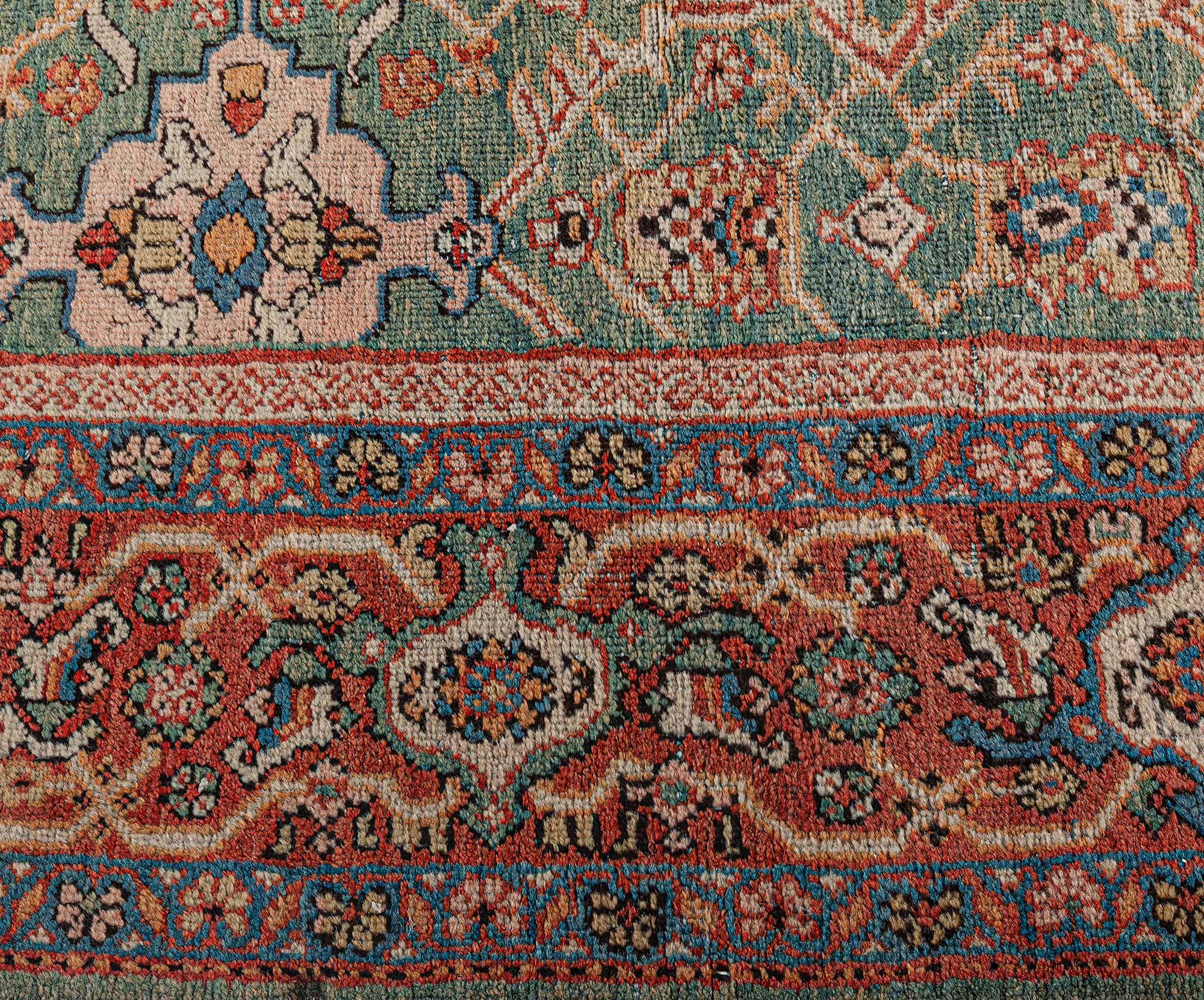 Antiquités - Tapis persan Sultanabad en laine fait à la main Bon état - En vente à New York, NY