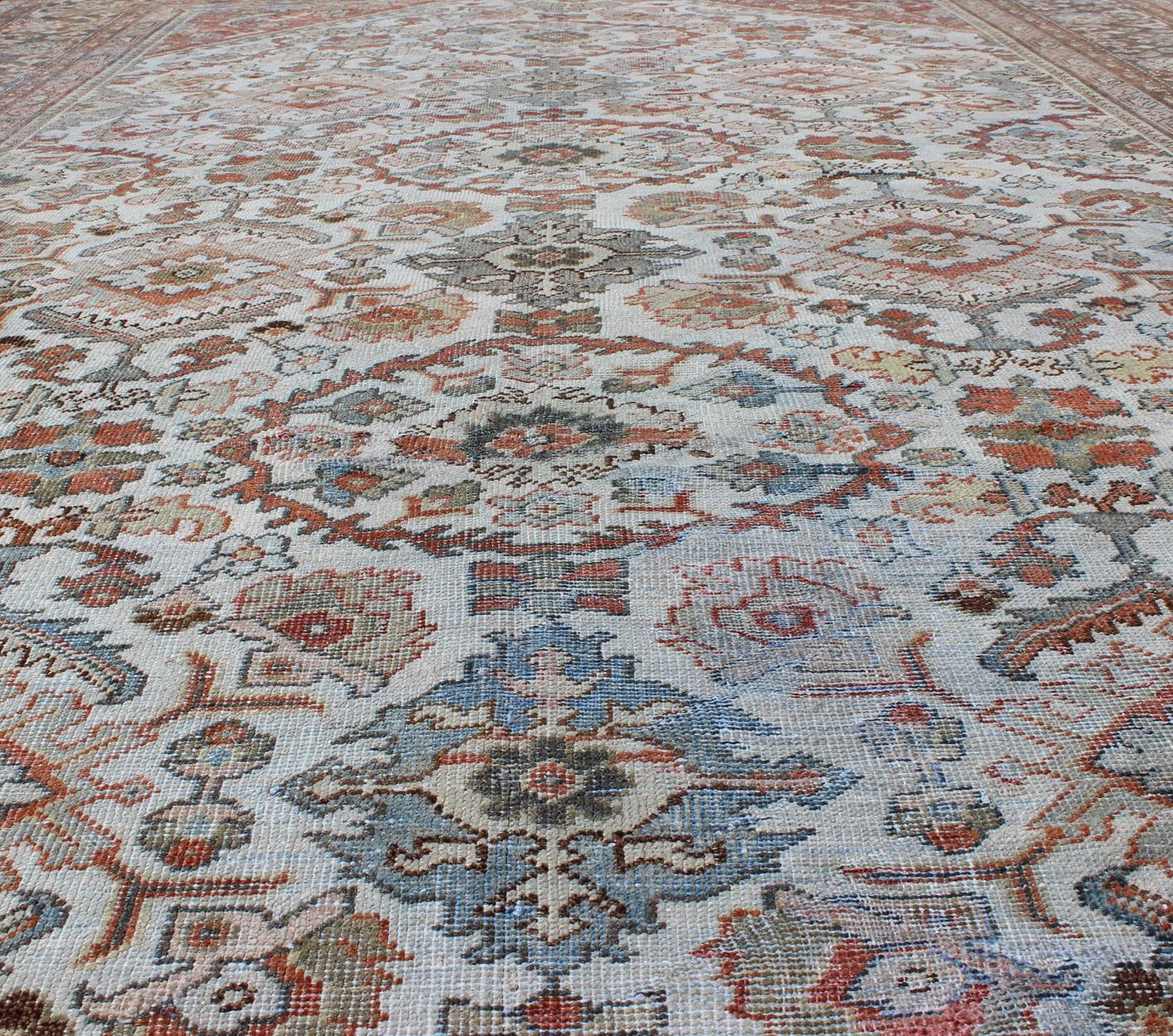 Antique Persian Sultanabad-Mahal Rug in Ivory, Terracotta, Light Blue, Charcoal For Sale 7