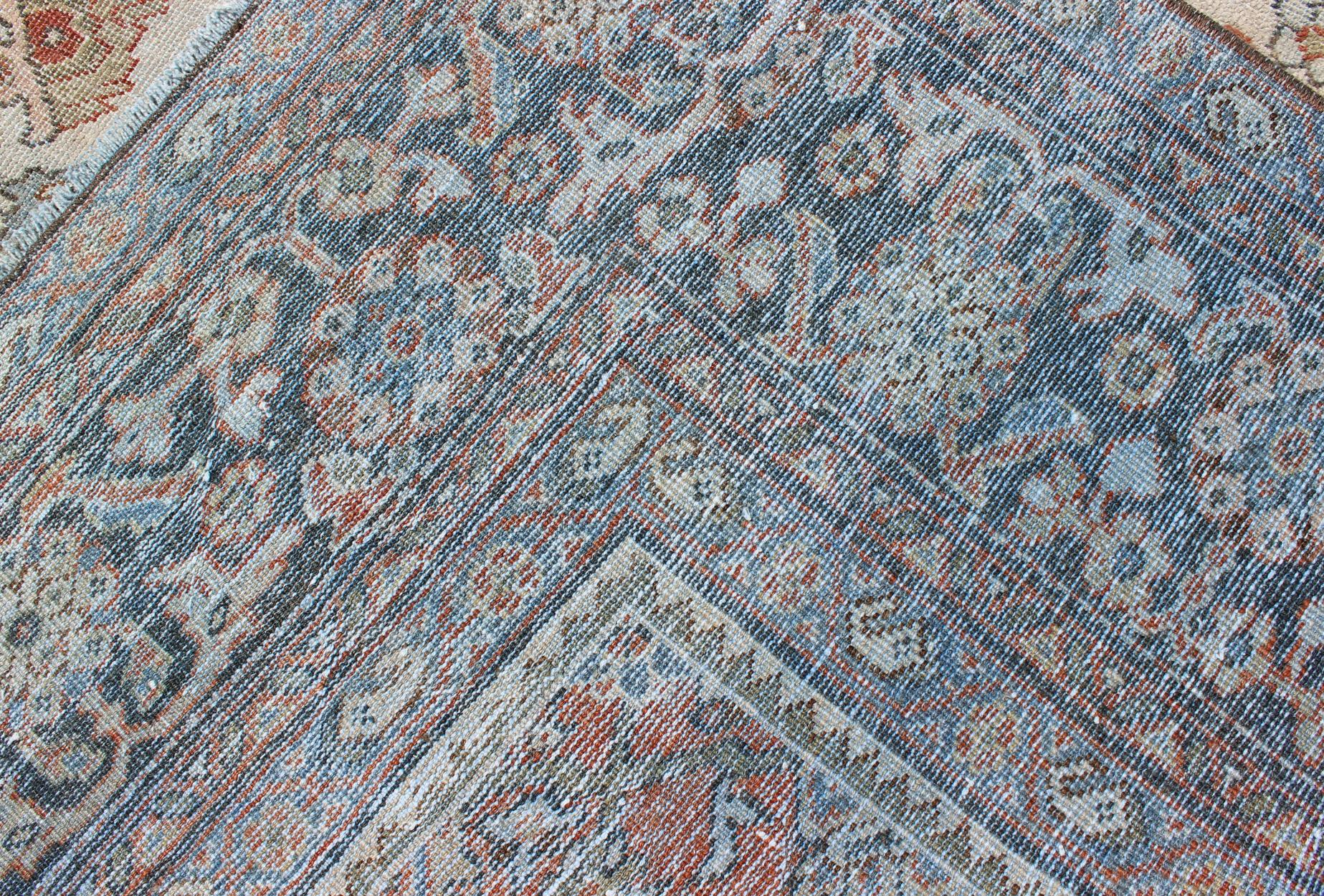 Antique Persian Sultanabad-Mahal Rug in Ivory, Terracotta, Light Blue, Charcoal For Sale 8