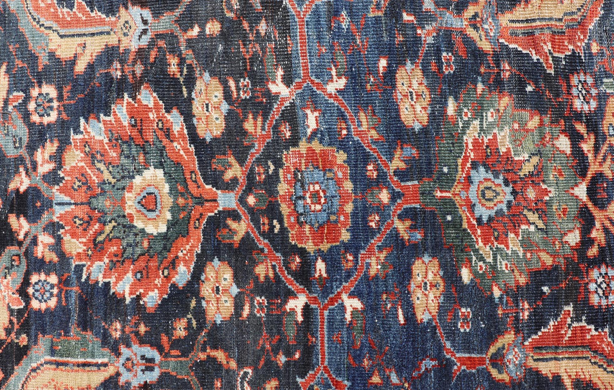 Antique Persian Sultanabad-Mahal Rug with Dark Navy Field 13'9 x 18'0 For Sale 6