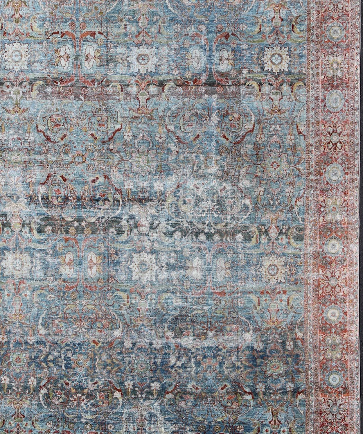 Antique Persian Sultanabad Mahal Rug with Geo-Floral Design in Blue Green & Red In Excellent Condition In Atlanta, GA