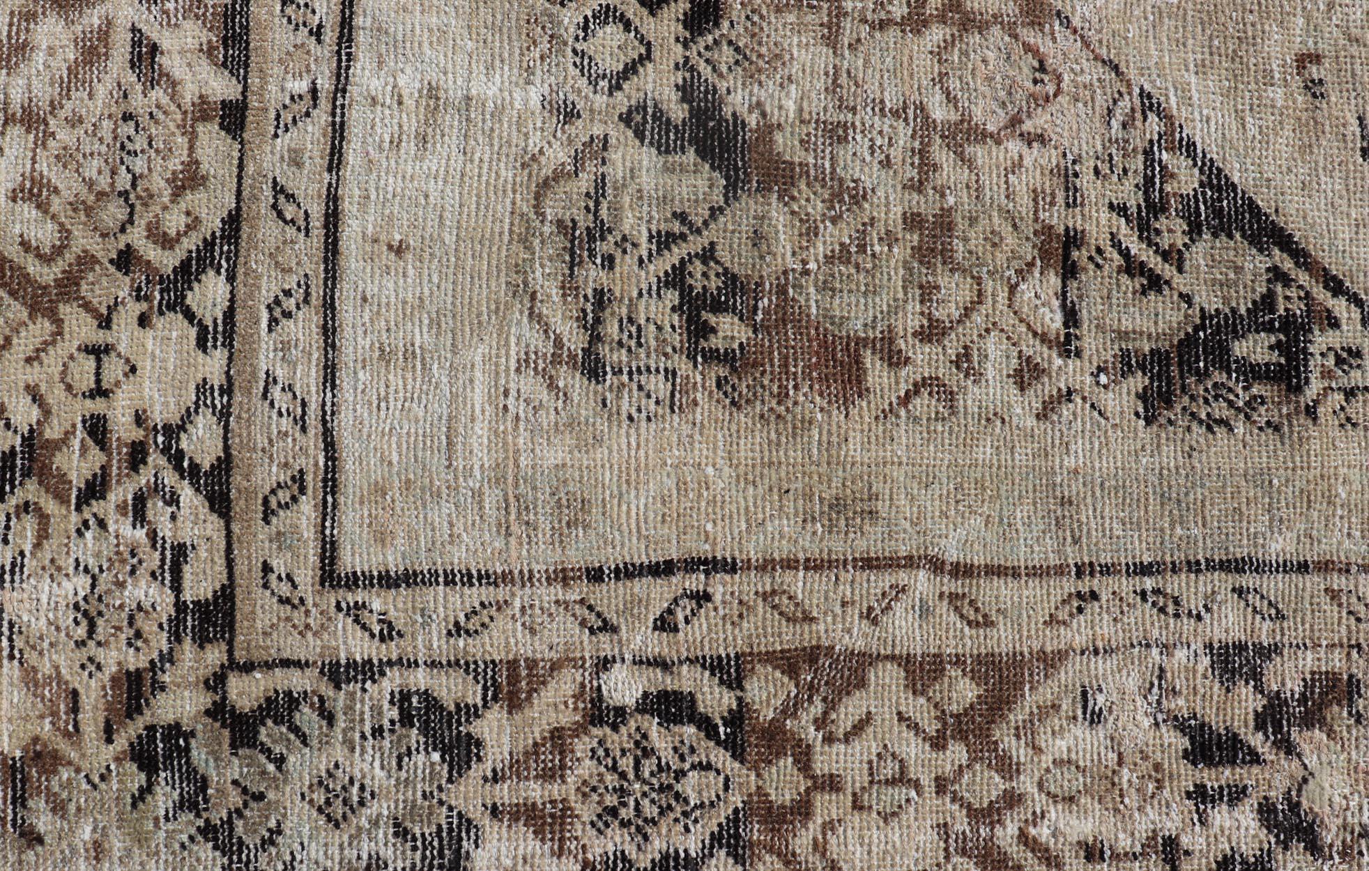 Hand-Knotted Antique Persian Sultanabad-Mahal Rug with Sub-Geometric Design With Medallion  For Sale
