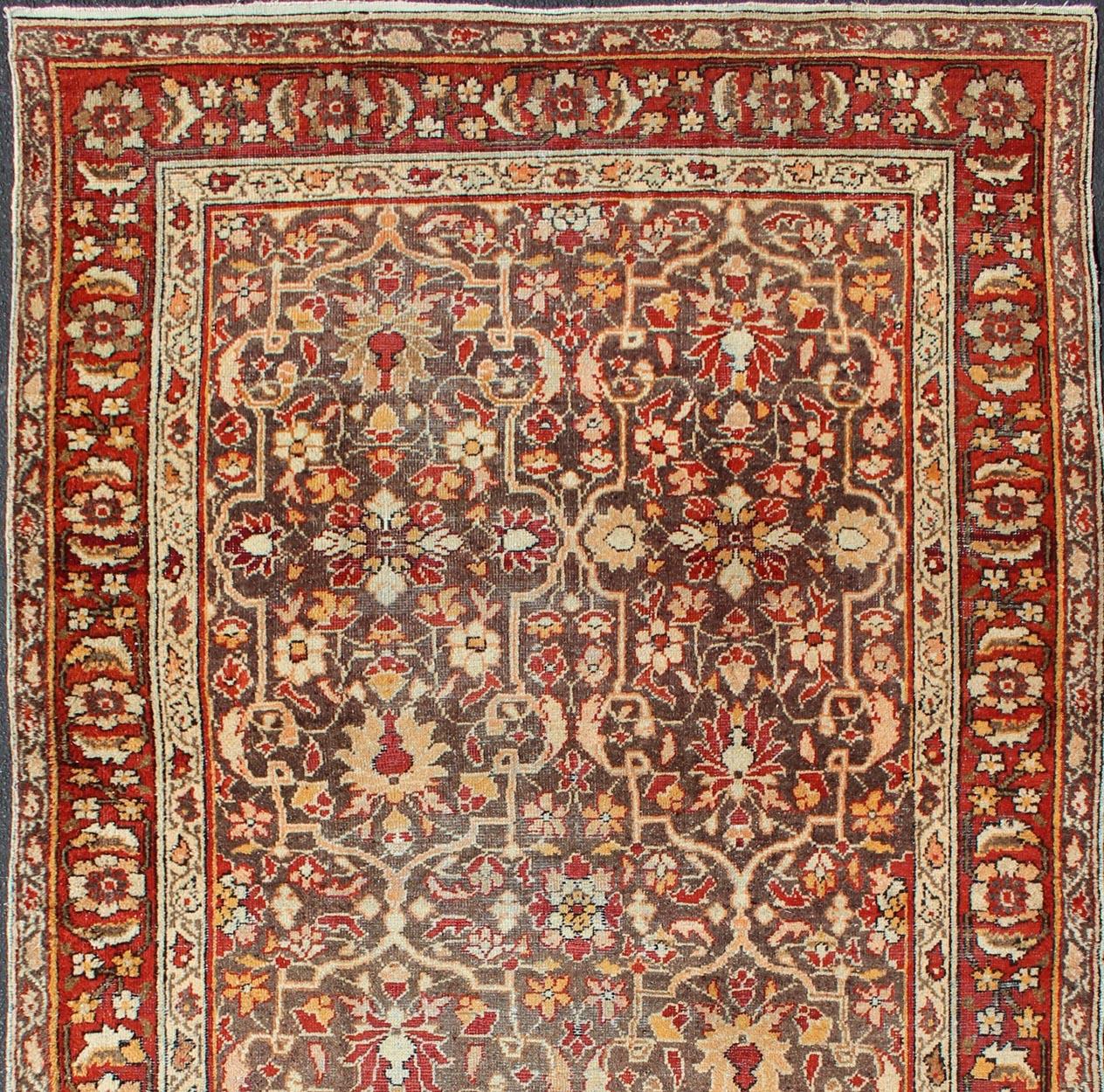 Perse Fond gris ancien persan Sultanabad avec motifs floraux sur toute sa surface en vente