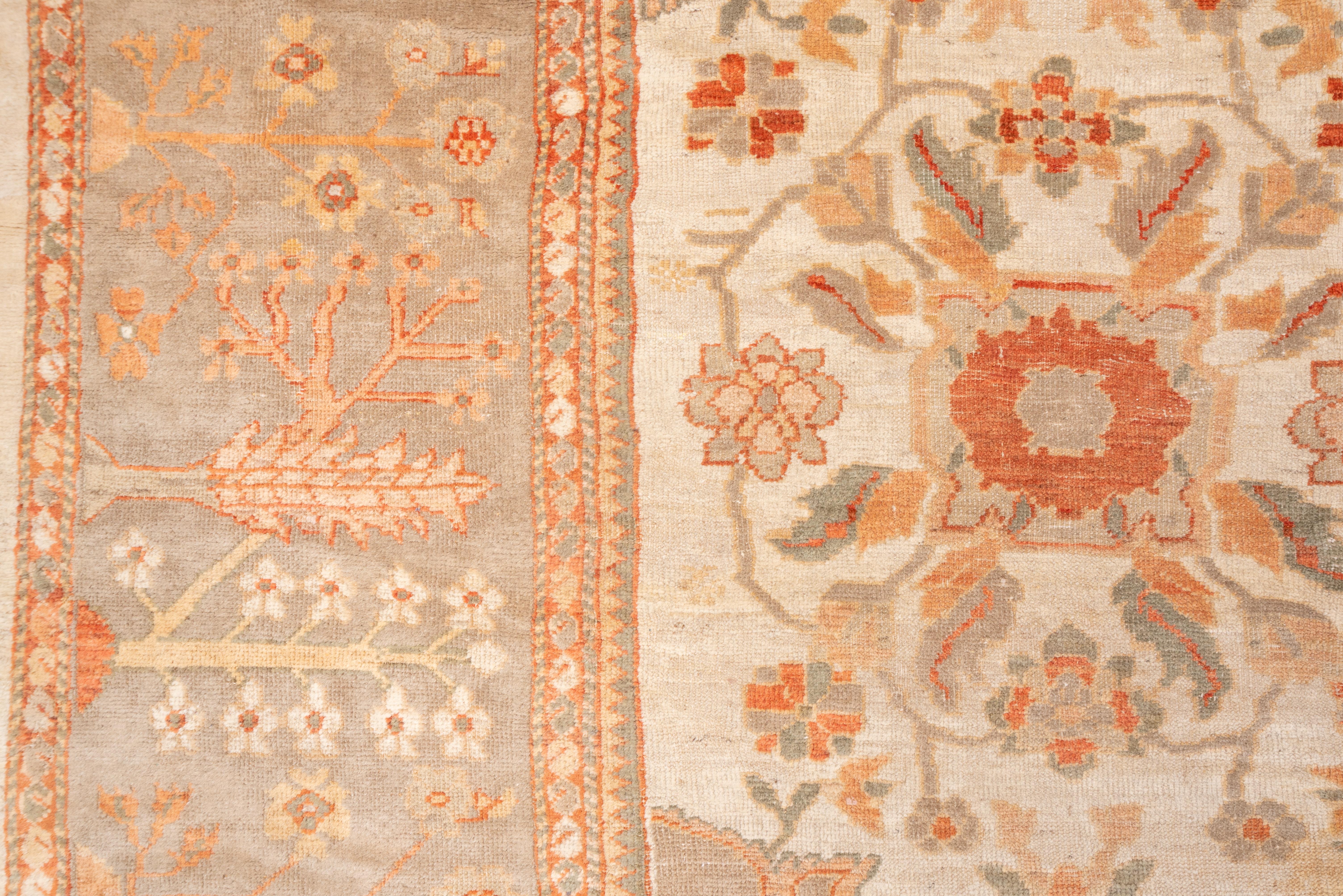 Antique Persian Sultanabad Mansion Carpet, Soft Palette 1