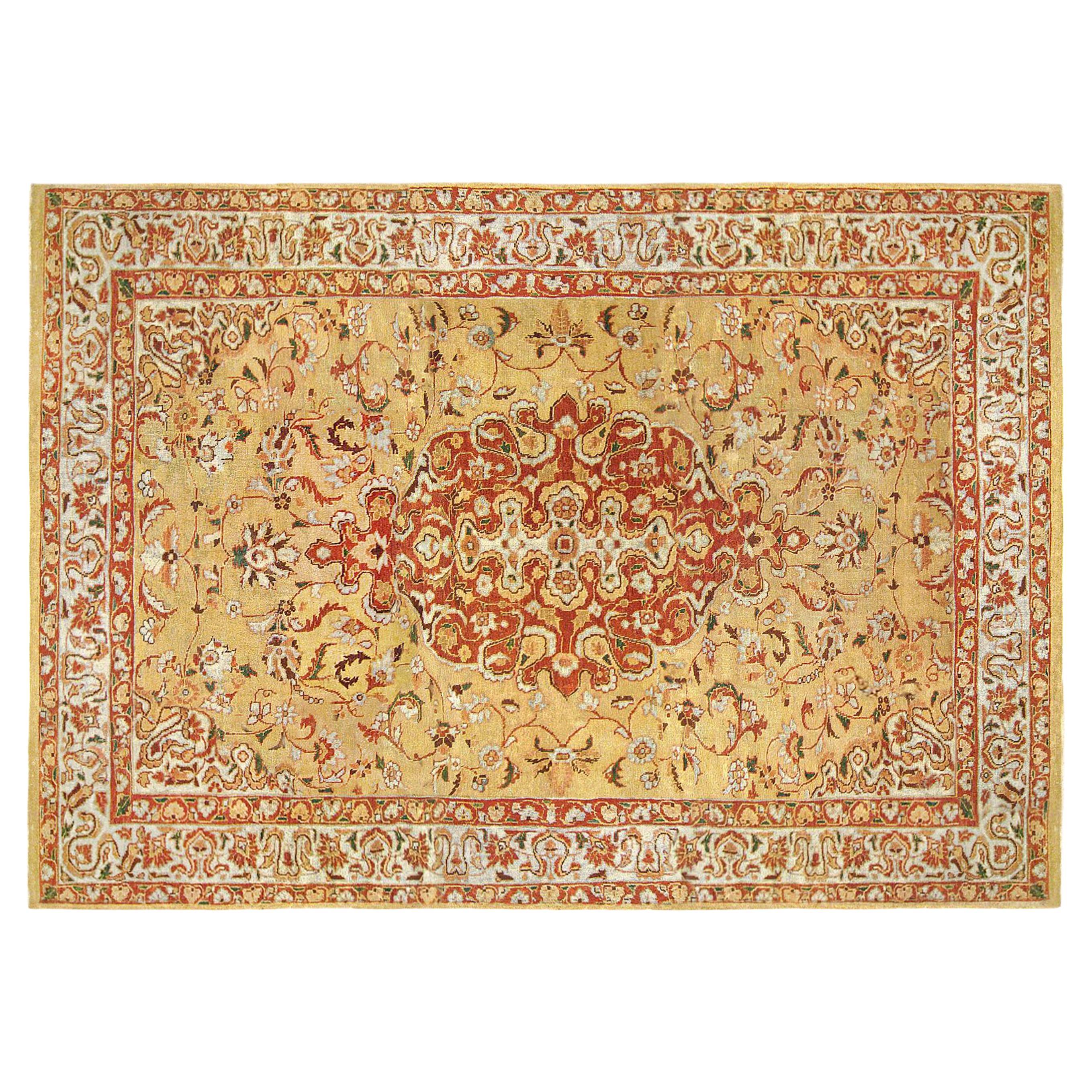 Antique Persian Sultanabad Oriental Carpet, Room Size, with Central Medallion For Sale