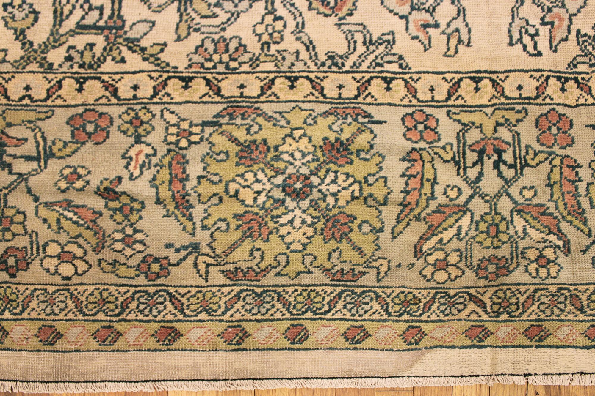 Antique Persian Sultanabad Oriental Carpet, Room Size, with Floral Elements For Sale 3