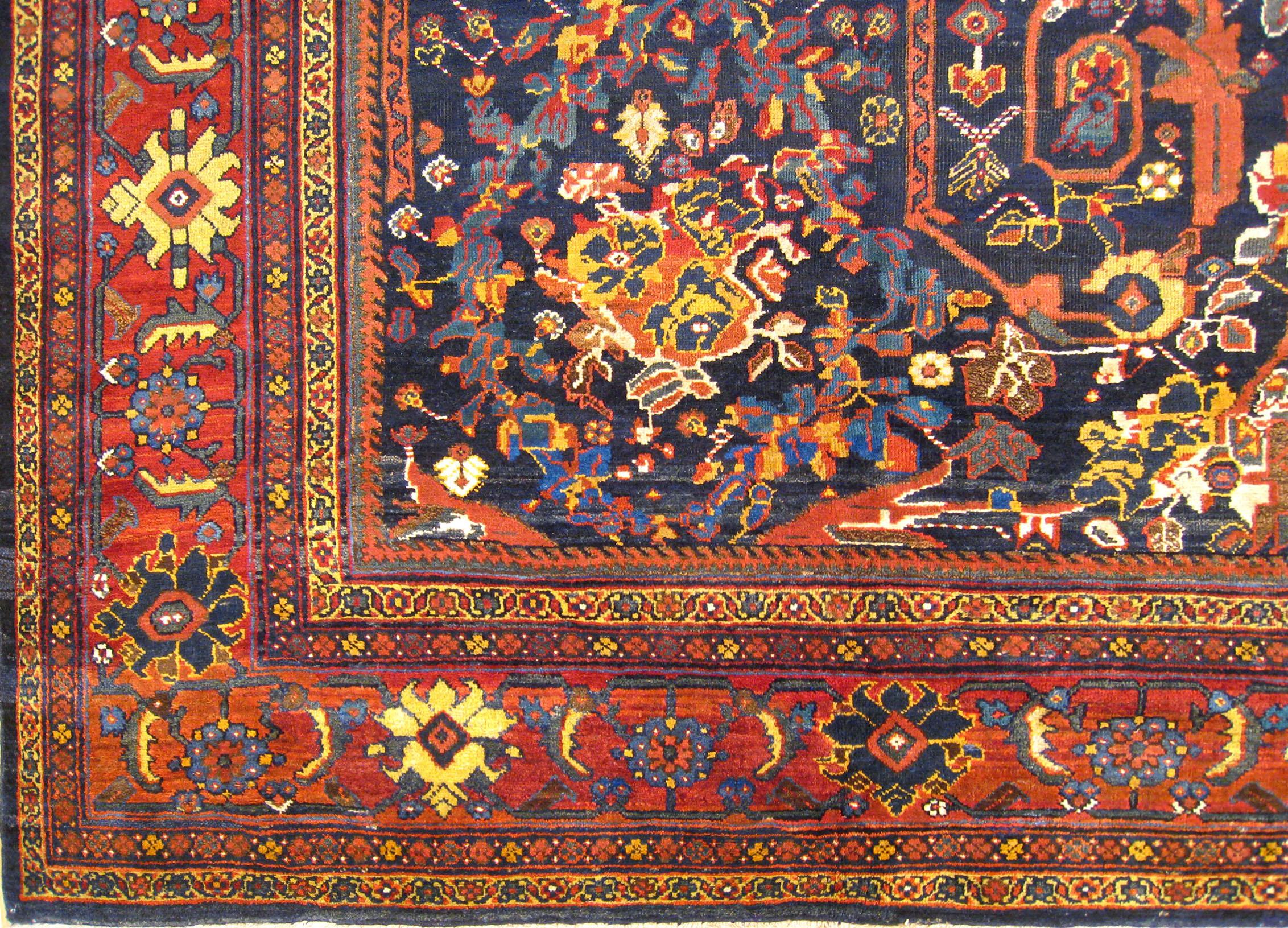 Antique Persian Sultanabad Oriental Carpet, Room Size, with Mostophy Design In Good Condition For Sale In New York, NY