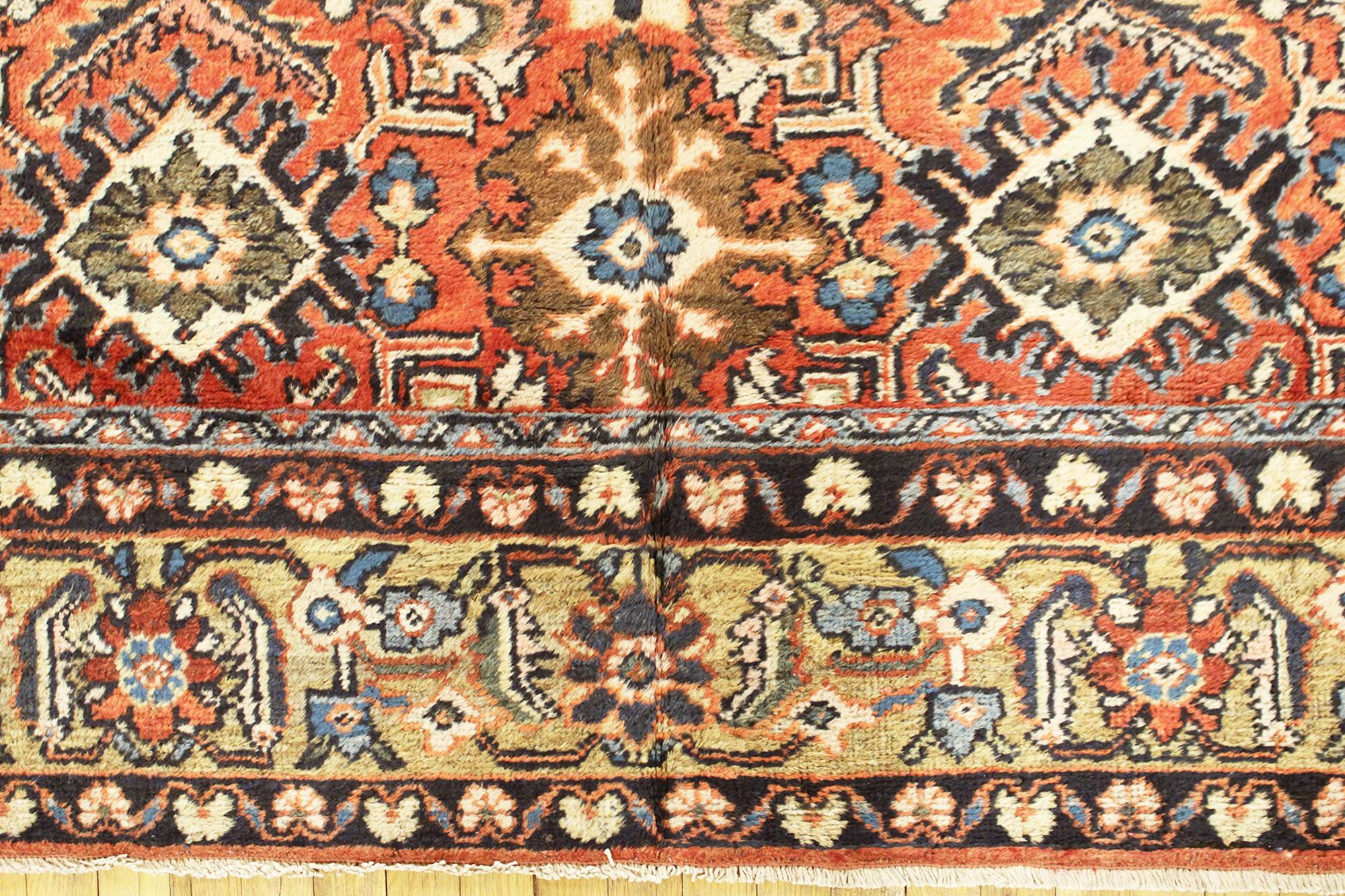 Antique Persian Sultanabad Oriental Carpet, Room Size, with Palmettes For Sale 4
