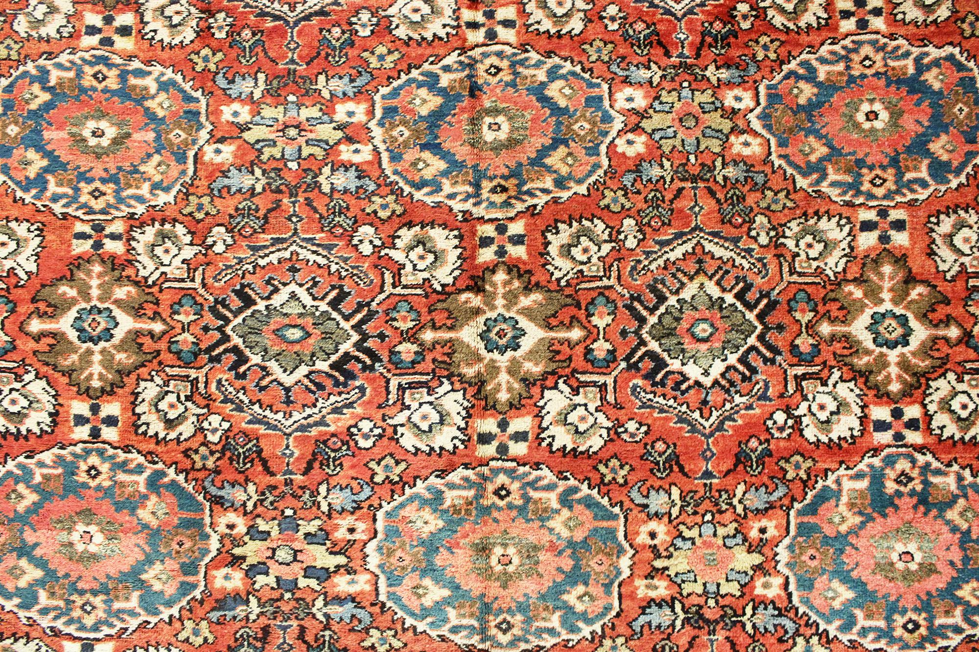Antique Persian Sultanabad Oriental Carpet, Room Size, with Palmettes For Sale 1