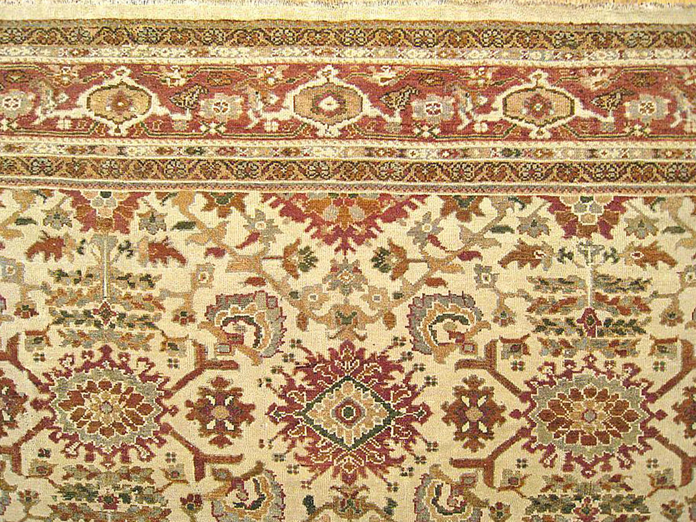 Early 20th Century Antique Persian Sultanabad Oriental Carpet, Room Size, with Repeating Design For Sale