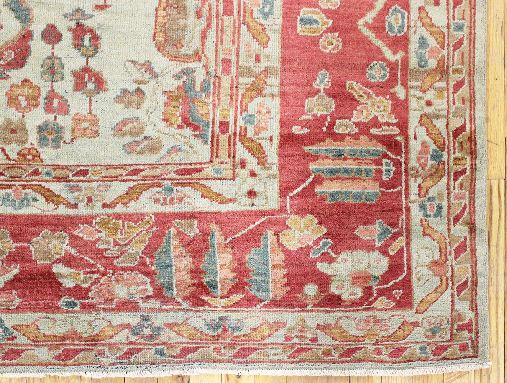 Antique Persian Sultanabad Oriental Carpet, Room Size, with Symmetrical Design For Sale 5