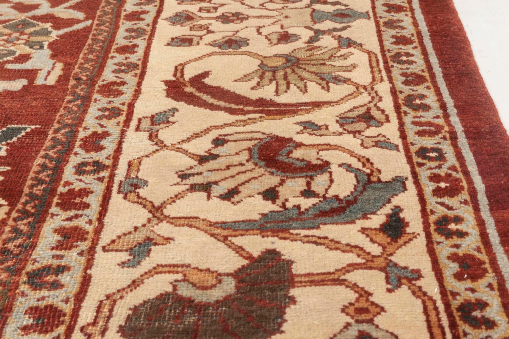 Antique Persian Sultanabad Red Handmade Wool Rug For Sale 1