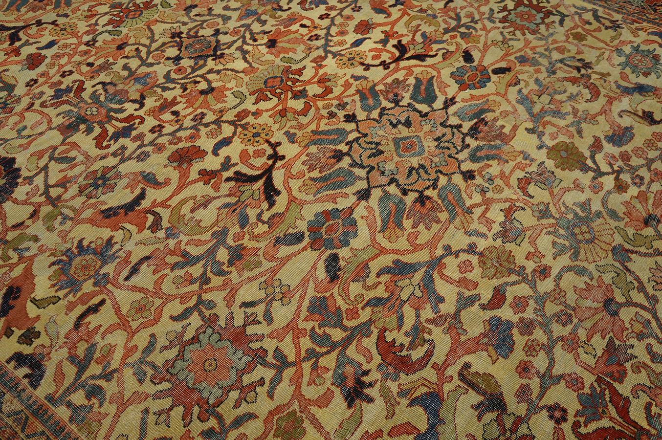 Inizio XX secolo Tappeto persiano Sultanabad della fine del XIX secolo ( 10'6'' x 14' - 320 x 425 ) in vendita