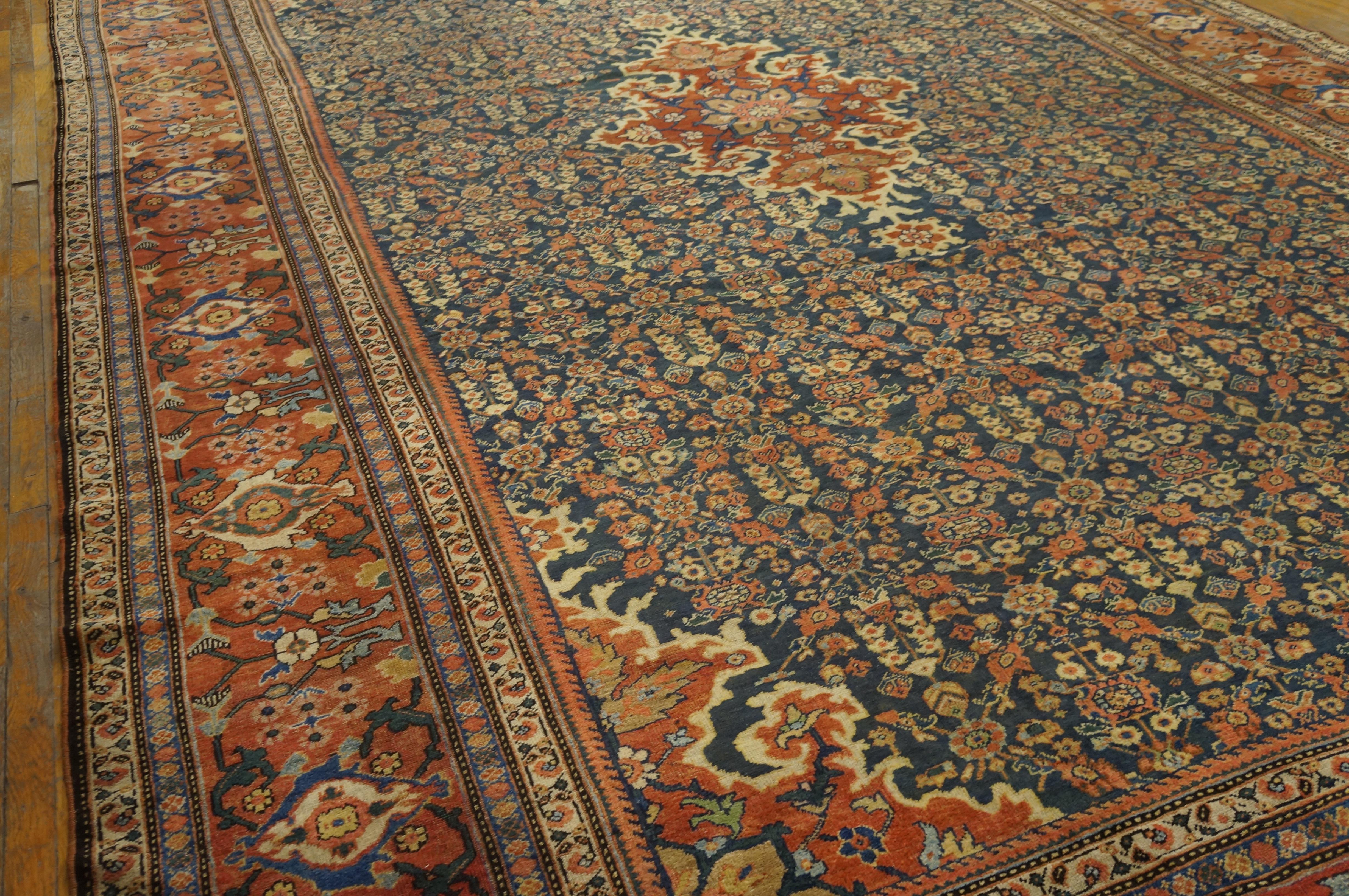 Early 20th Century Persian Sultanabad Carpet ( 11'7