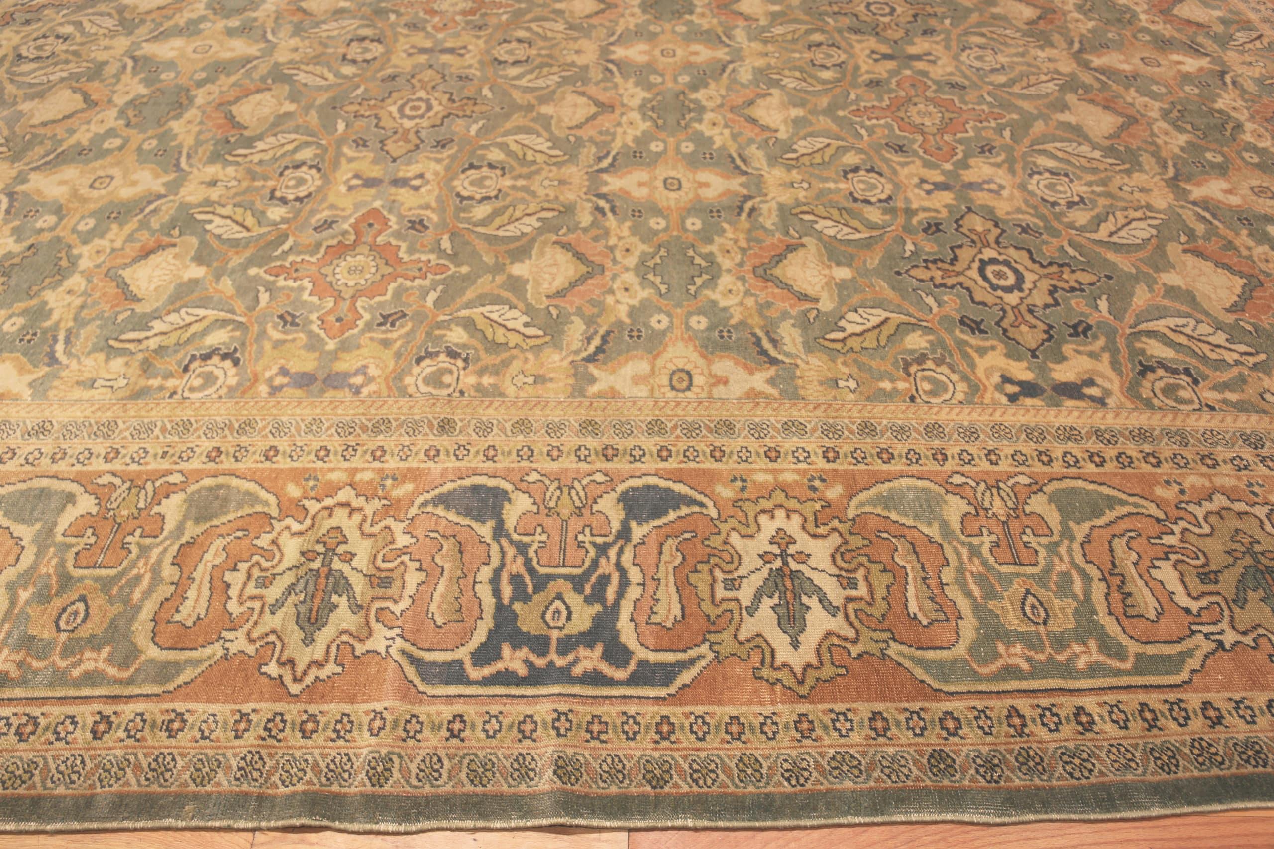 20th Century Nazmiyal Collection Antique Persian Sultanabad Rug. 14 ft 6 in x 18 ft 9 in For Sale