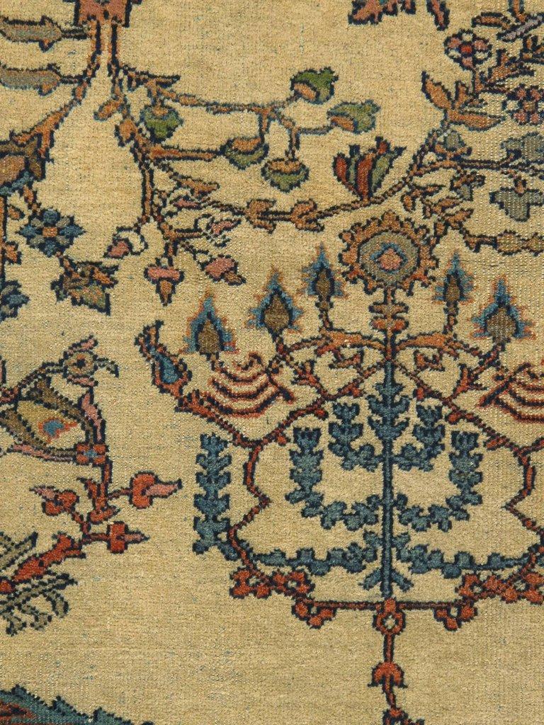 Antiker persischer Sultanabad-Teppich  3'5 x 4' (Persisch) im Angebot