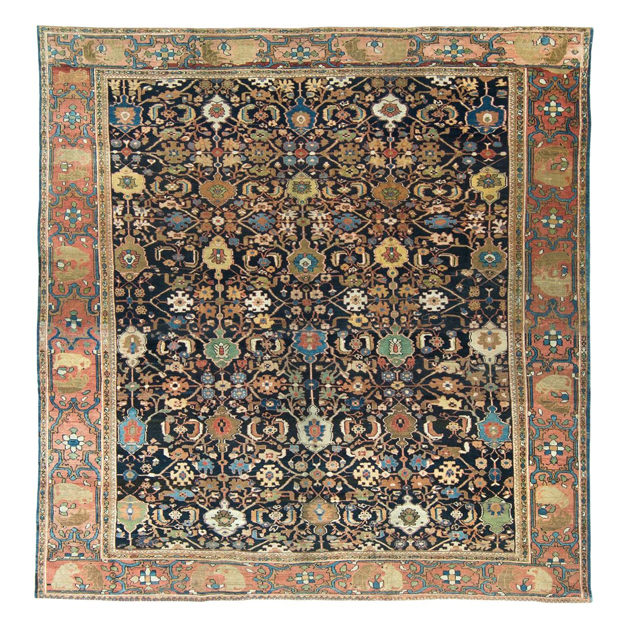 Tapis persan ancien Sultanabad à motifs sur toute sa surface