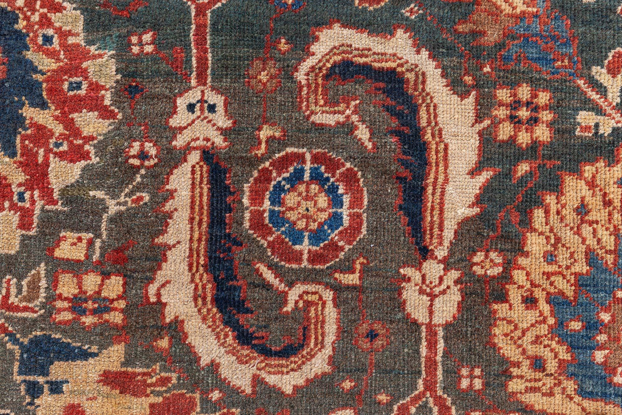Tissé à la main Tapis persan ancien Sultanabad Doris Leslie Blau en vente