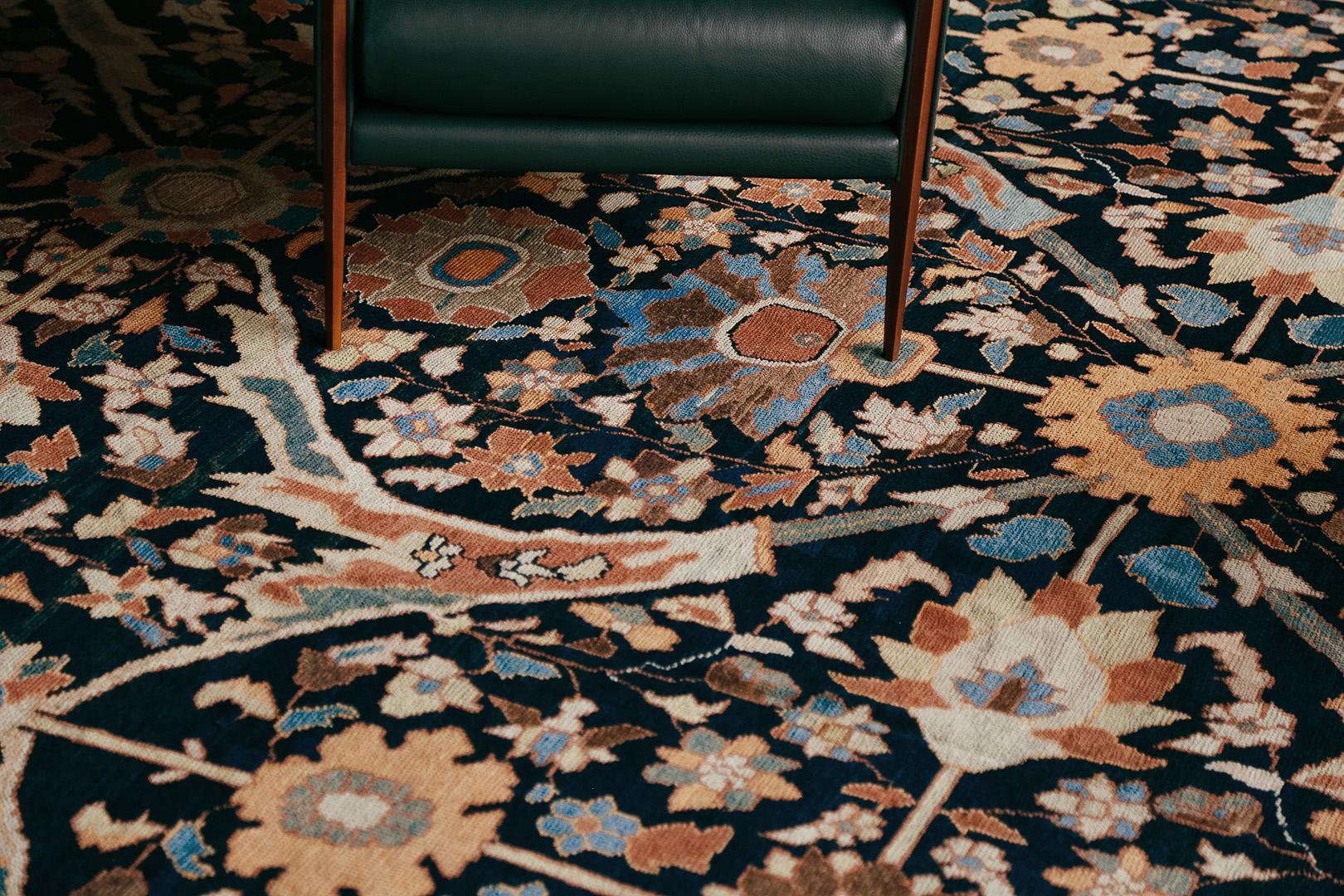 Antiker persischer Sultanabad-Teppich im Angebot 7