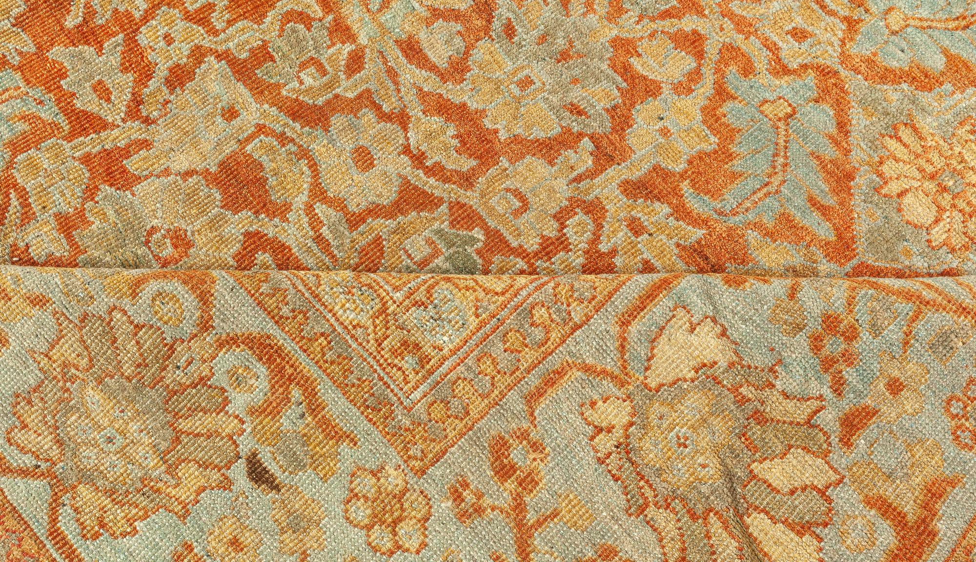 Doris Leslie Blauer antiker persischer Sultanabad-Teppich in Blau (Persisch) im Angebot