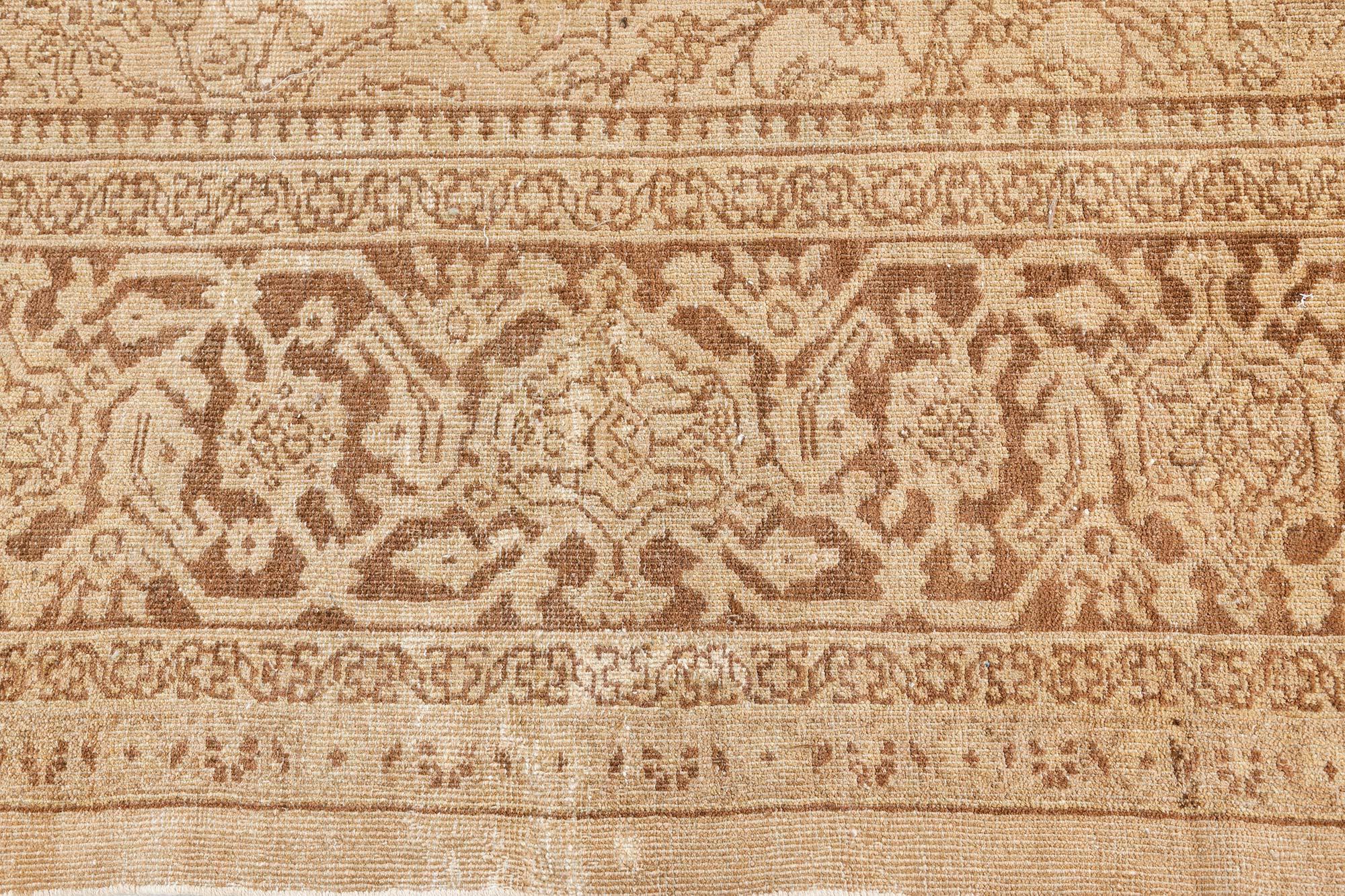 Early 20th Century Persian Sultanabad Botanic Handmade Wool Rug For Sale 3