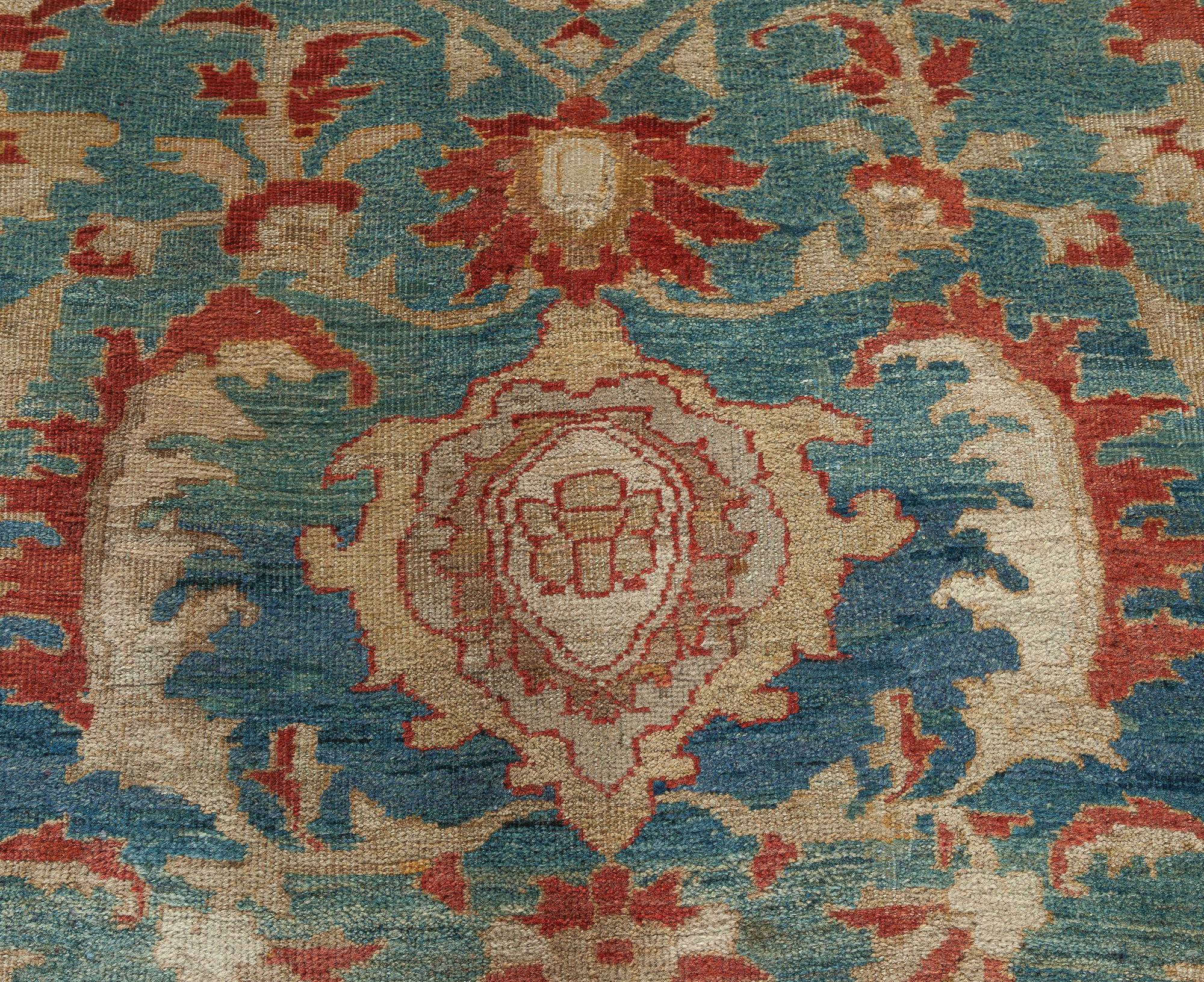 Doris Leslie Blauer antiker persischer Sultanabad-Teppich in Blau (Persisch) im Angebot