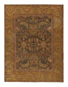 Alfombra persa antigua Sultanabad Rugs con motivos florales dorados y rojos by Rug & Kilim