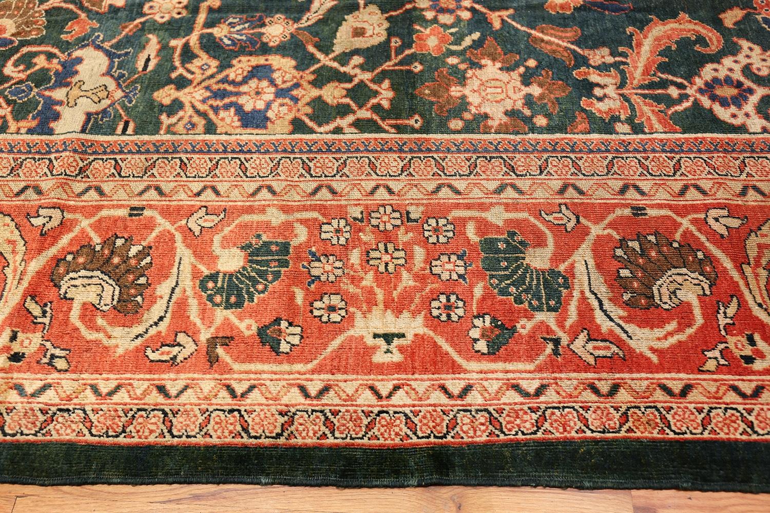 Antiker persischer Sultanabad-Teppich, Herkunftsland: Persien, Circa-Datum: 1900. Größe: 10 ft 9 in x 14 ft 4 in (3,28 m x 4,37 m)

