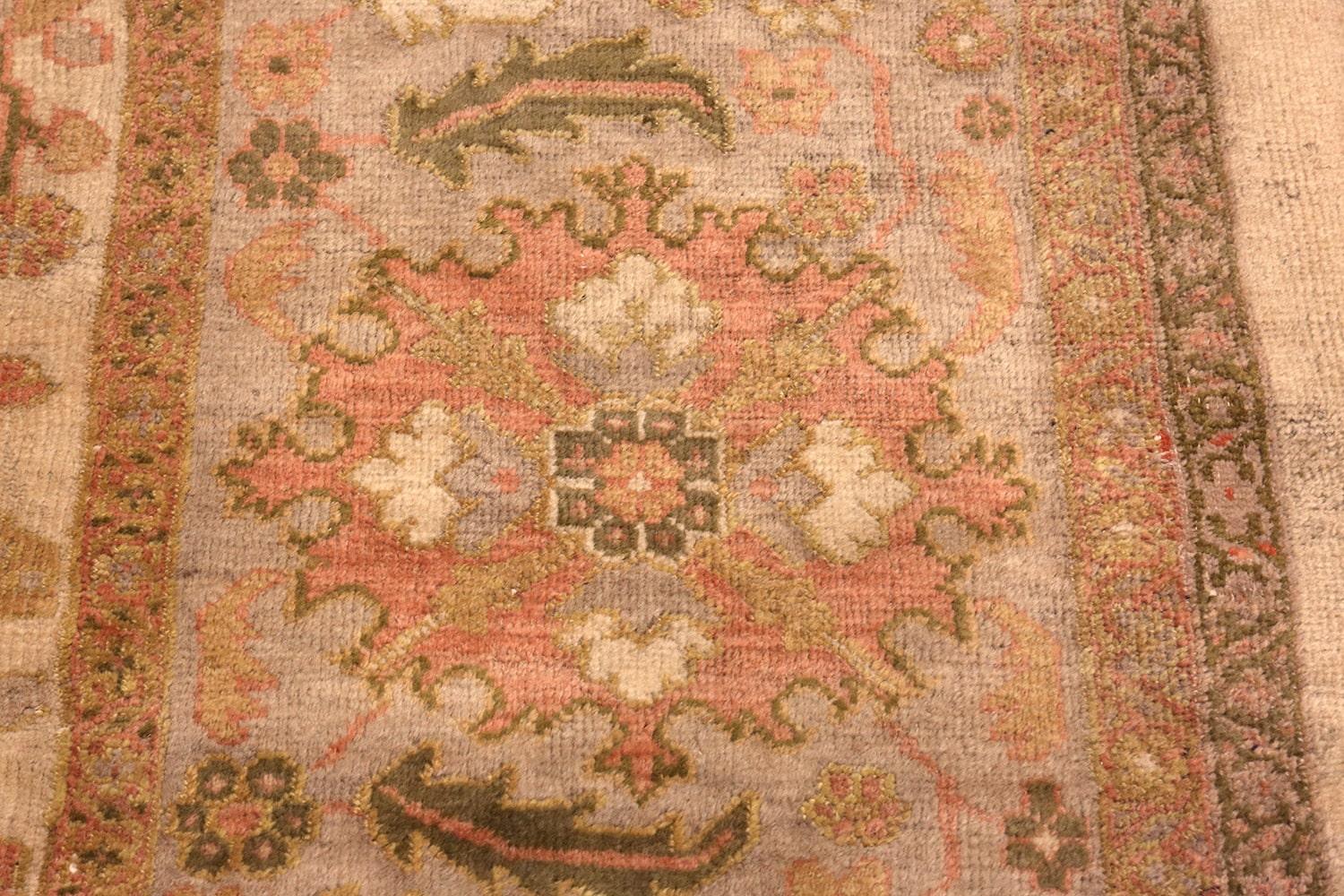 Antique Persian Sultanabad Rug. Size: 13 ft 9 in x 18 ft 5 in 4