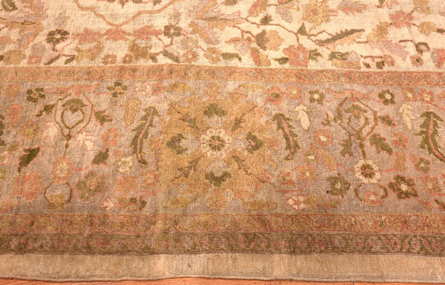 Wool Antique Persian Sultanabad Rug. Size: 13 ft 9 in x 18 ft 5 in