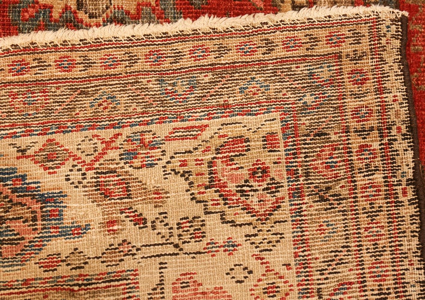 Antique Persian Sultanabad Rug. Size: 8 ft 7 in x 9 ft 10 in For Sale 1