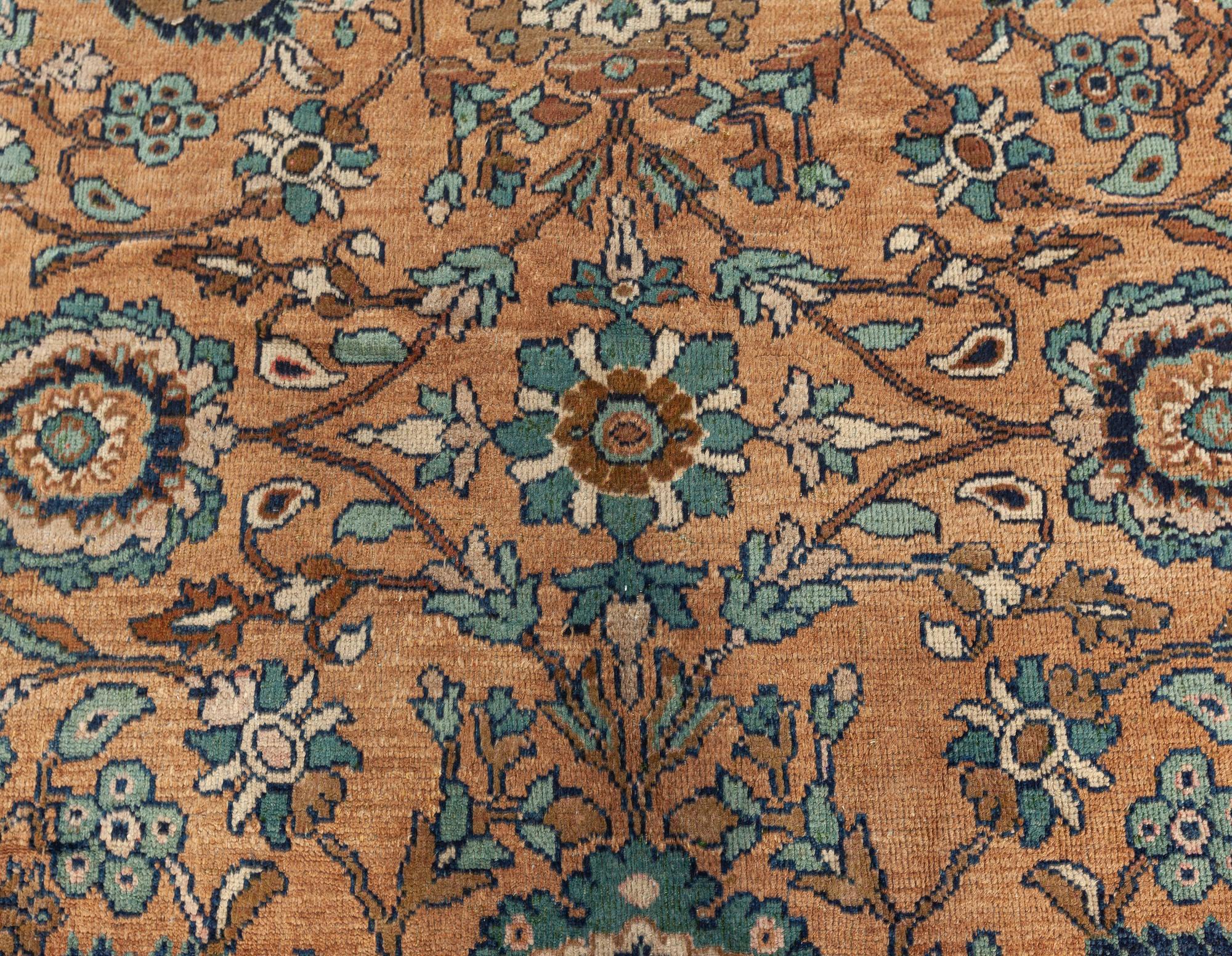 Antique Persian Sultanabad rug (Size Adjusted)
Size: 9'4