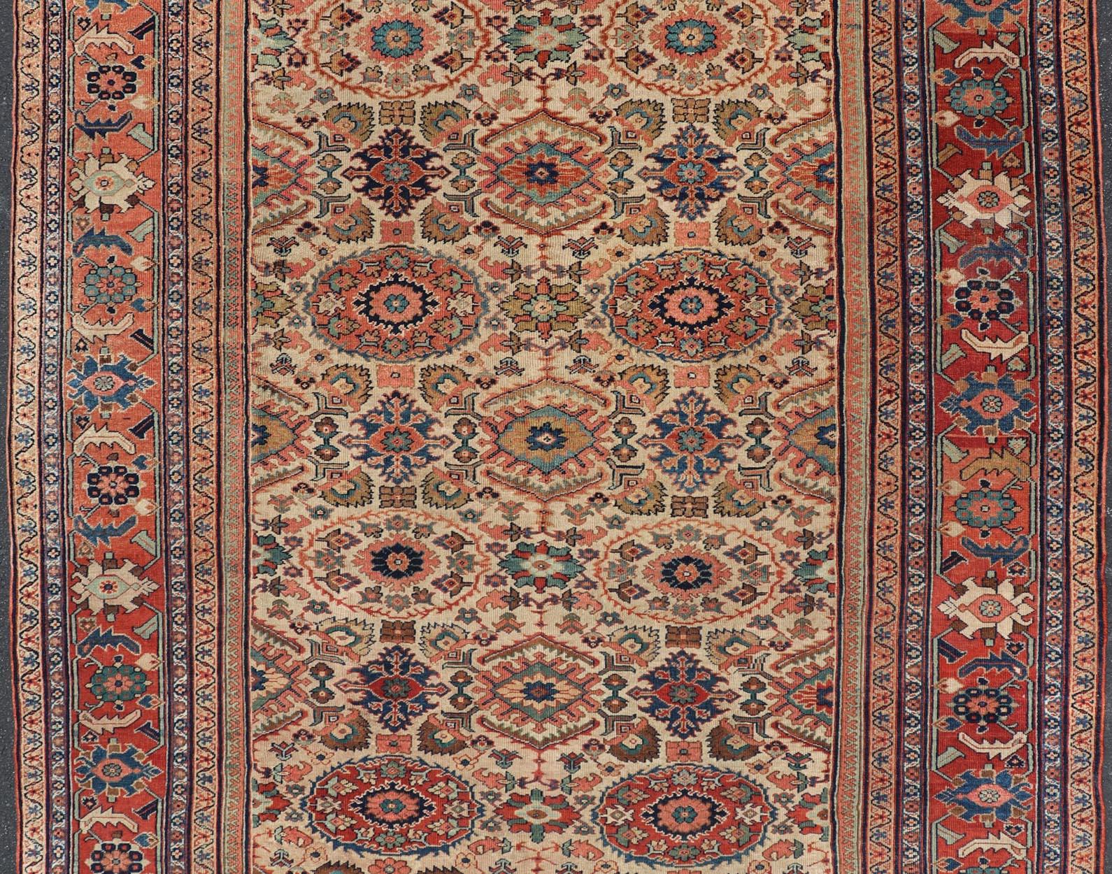 Antique Persian Sultanabad Rug with All Over Sub Geometric Design On Ivory Field For Sale 1