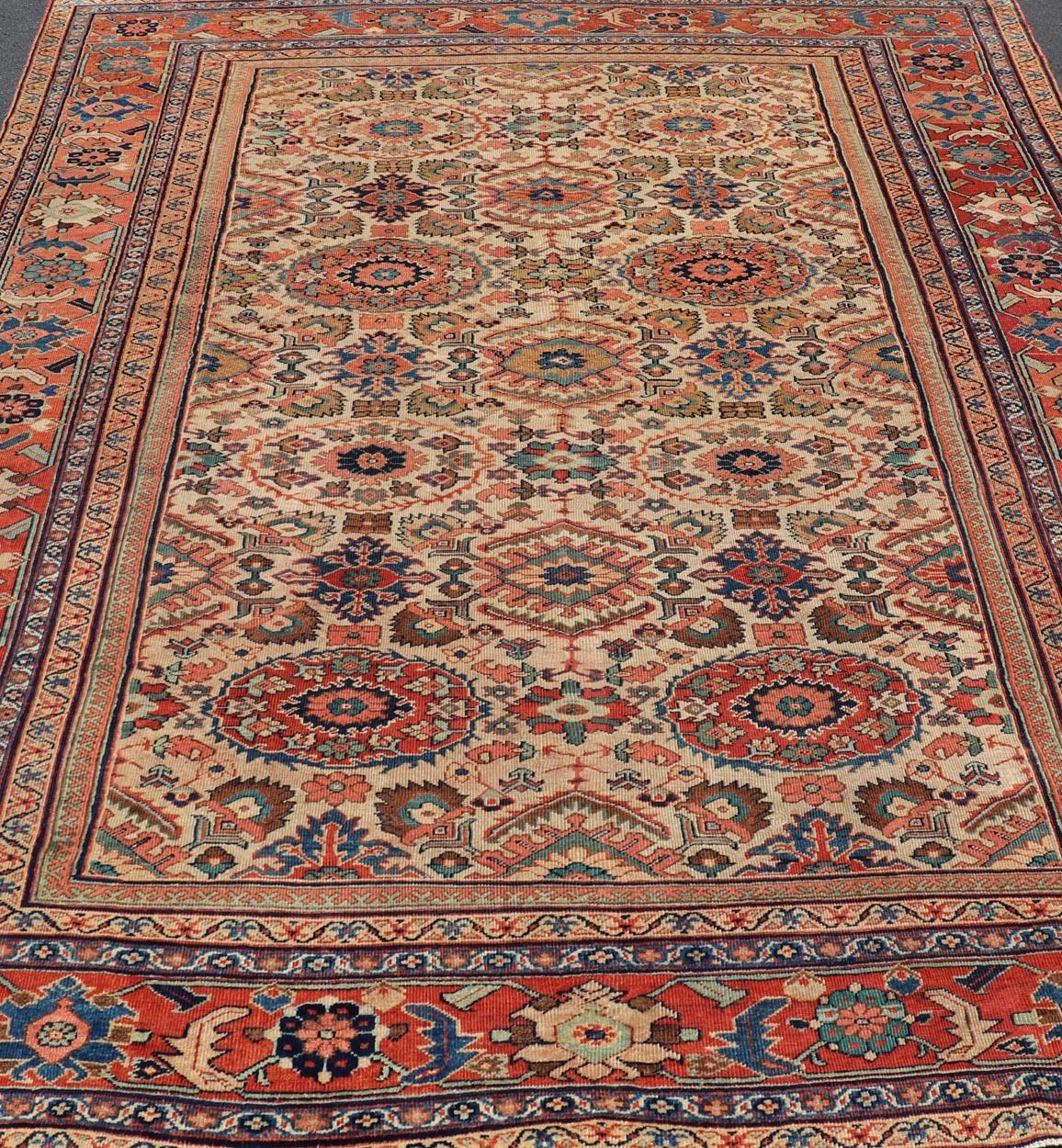 Antique Persian Sultanabad Rug with All Over Sub Geometric Design On Ivory Field For Sale 3