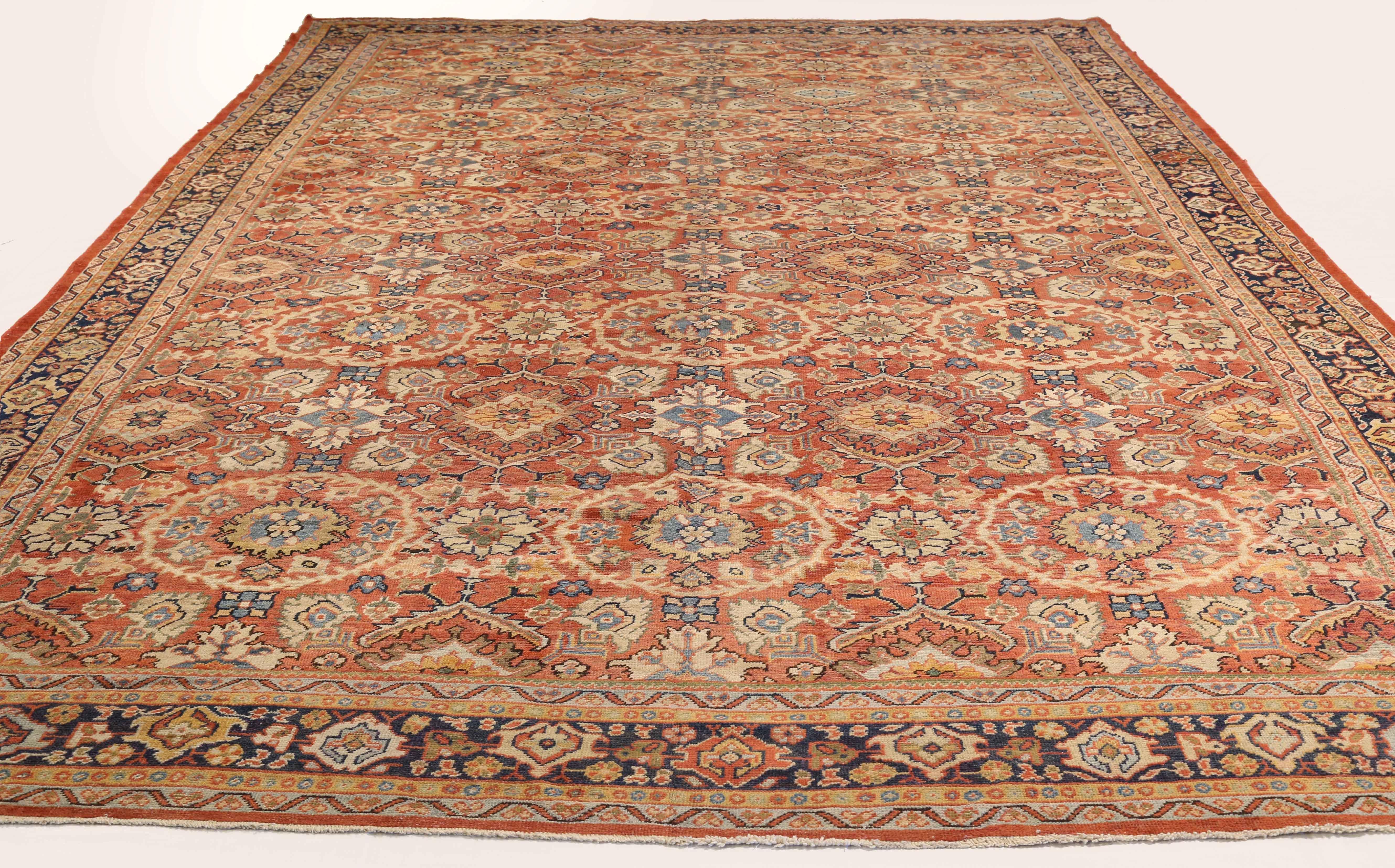 Antique Persian Sultanabad Rug with Geometric Field & Stellar Border, circa 1920 In Excellent Condition For Sale In Dallas, TX