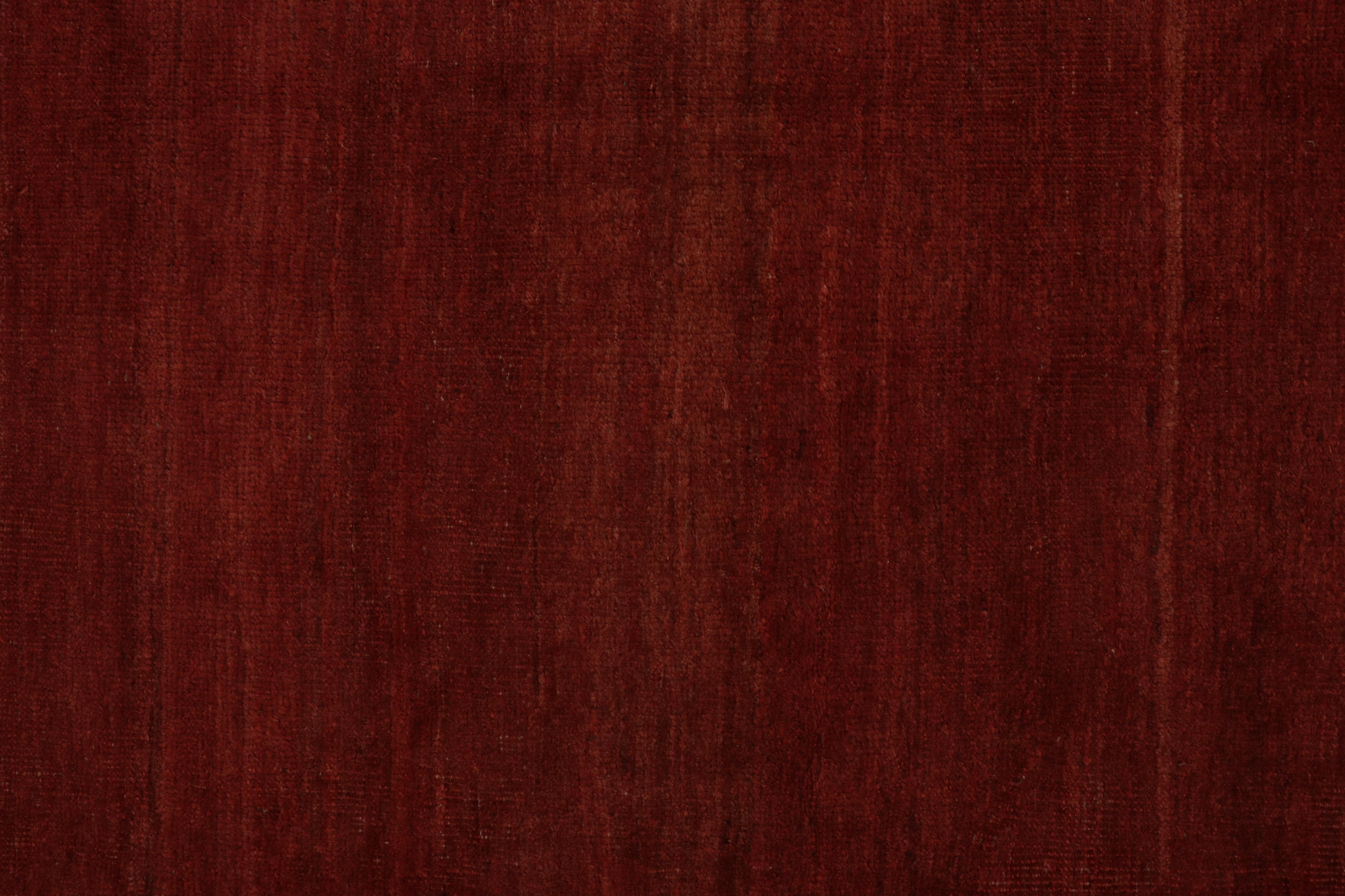 Antiker persischer Sultanabad-Teppich aus Sultanabad mit rotem, offenem Feld von Rug & Kilim (Frühes 20. Jahrhundert) im Angebot