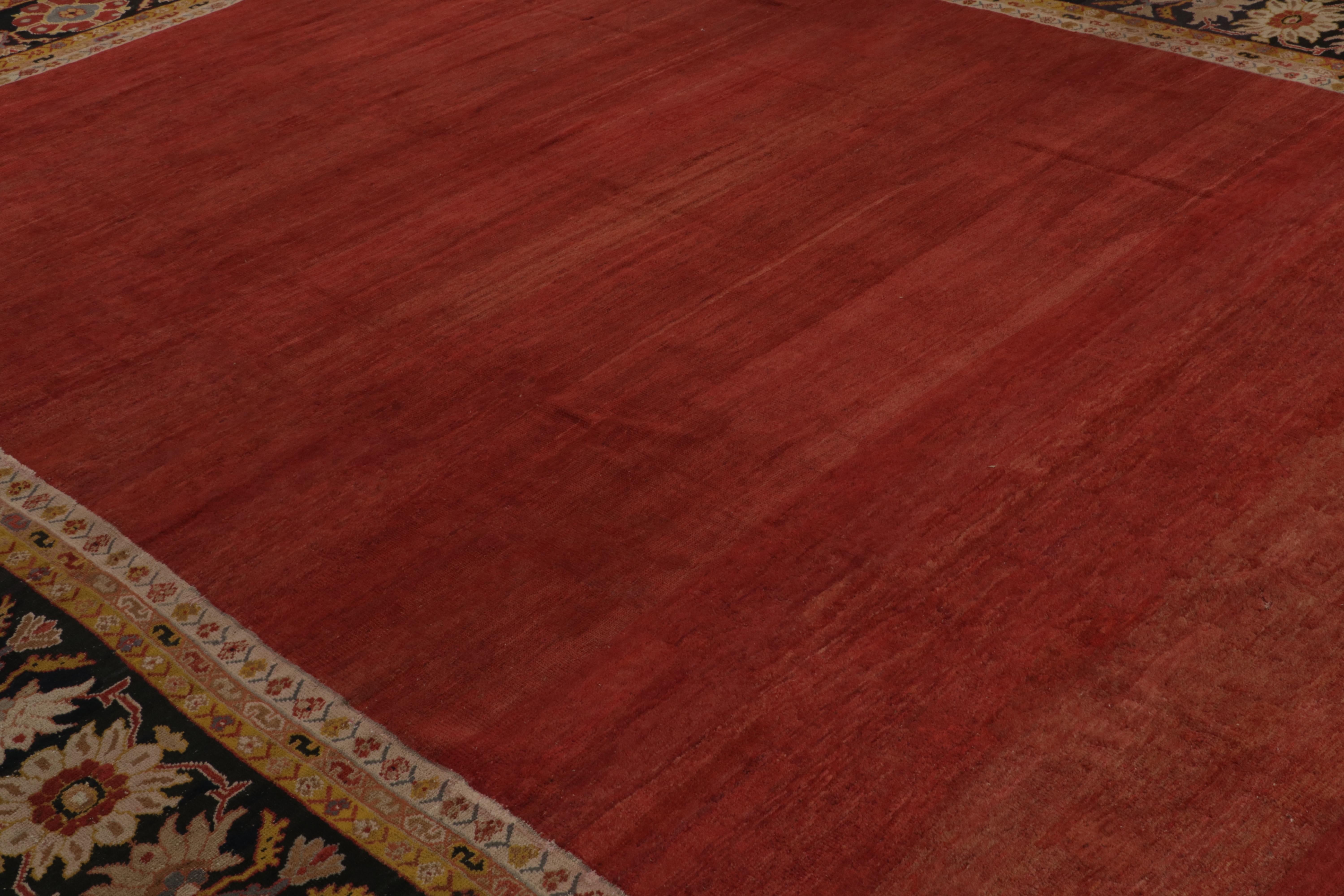 Antiker persischer Sultanabad-Teppich aus Sultanabad mit rotem, offenem Feld von Rug & Kilim im Angebot 1