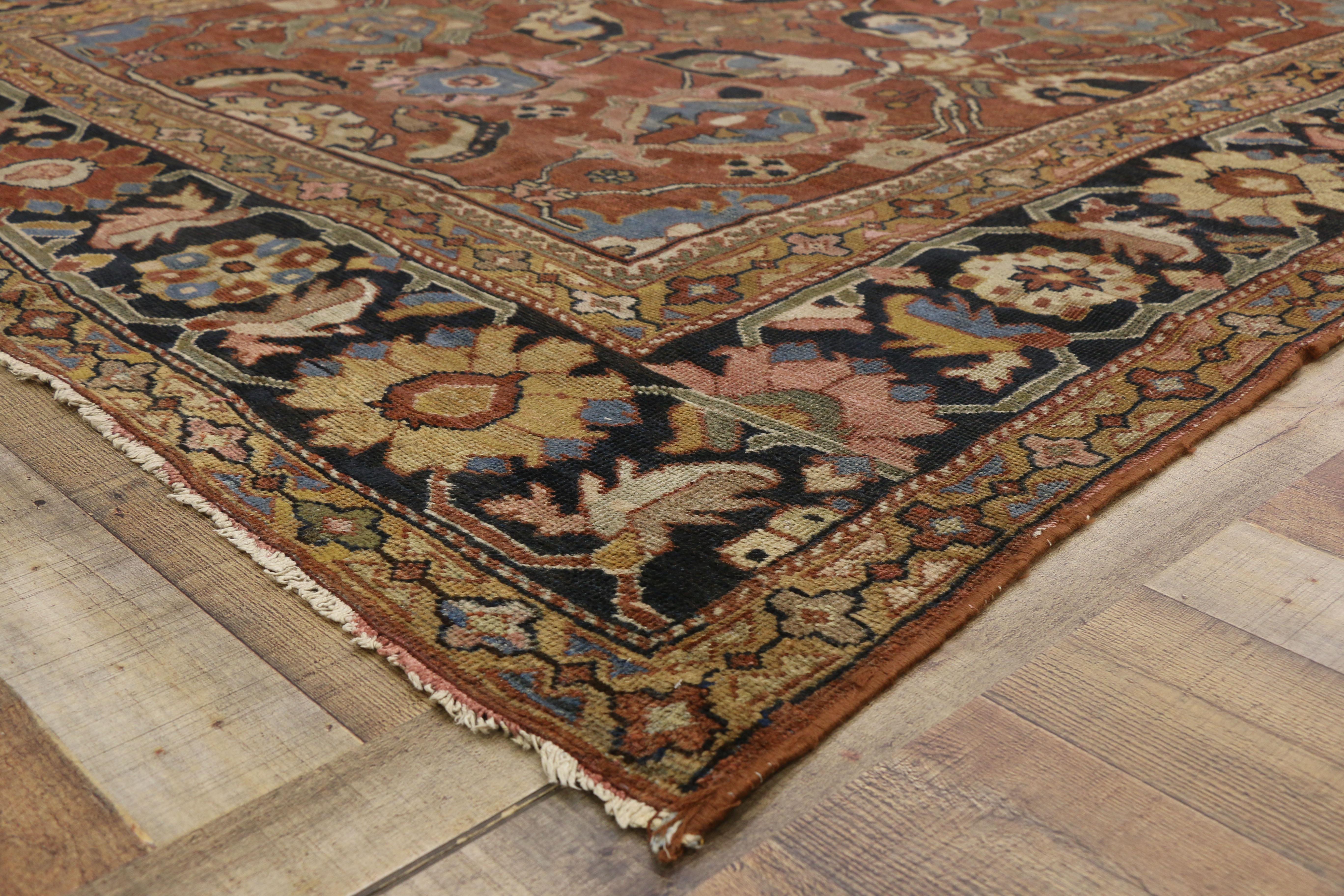 Antique Persian Sultanabad Rug with Arts & Crafts Style In Good Condition In Dallas, TX