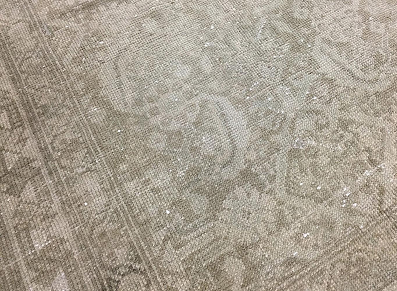 Antico runner persiano Sultanabad - Toni della terra attenuati in vendita 1