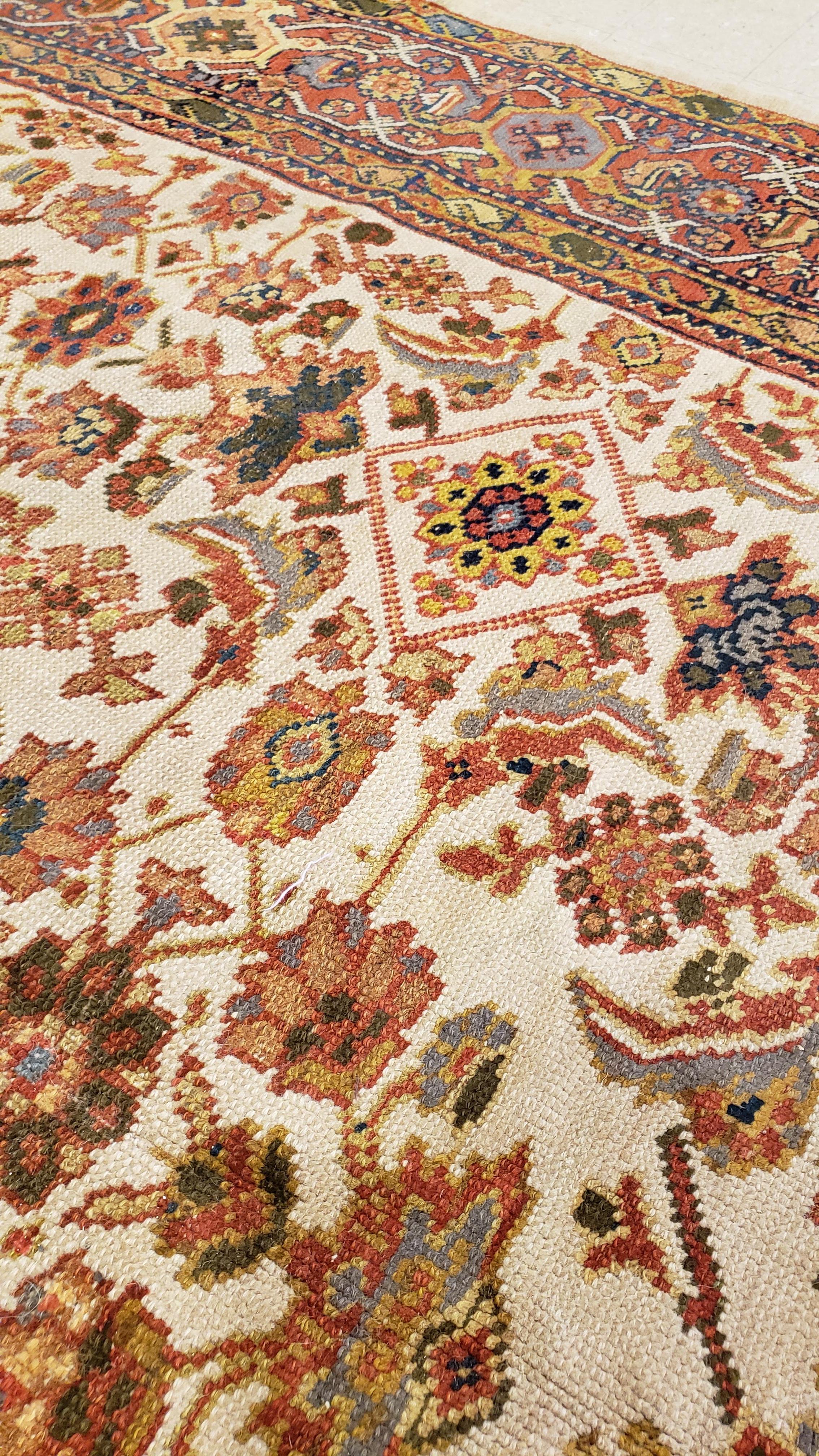 Antique Persian Sultanabad, Wool Handmade Beige, Gold, Navy and Red Oriental Rug In Excellent Condition For Sale In Port Washington, NY