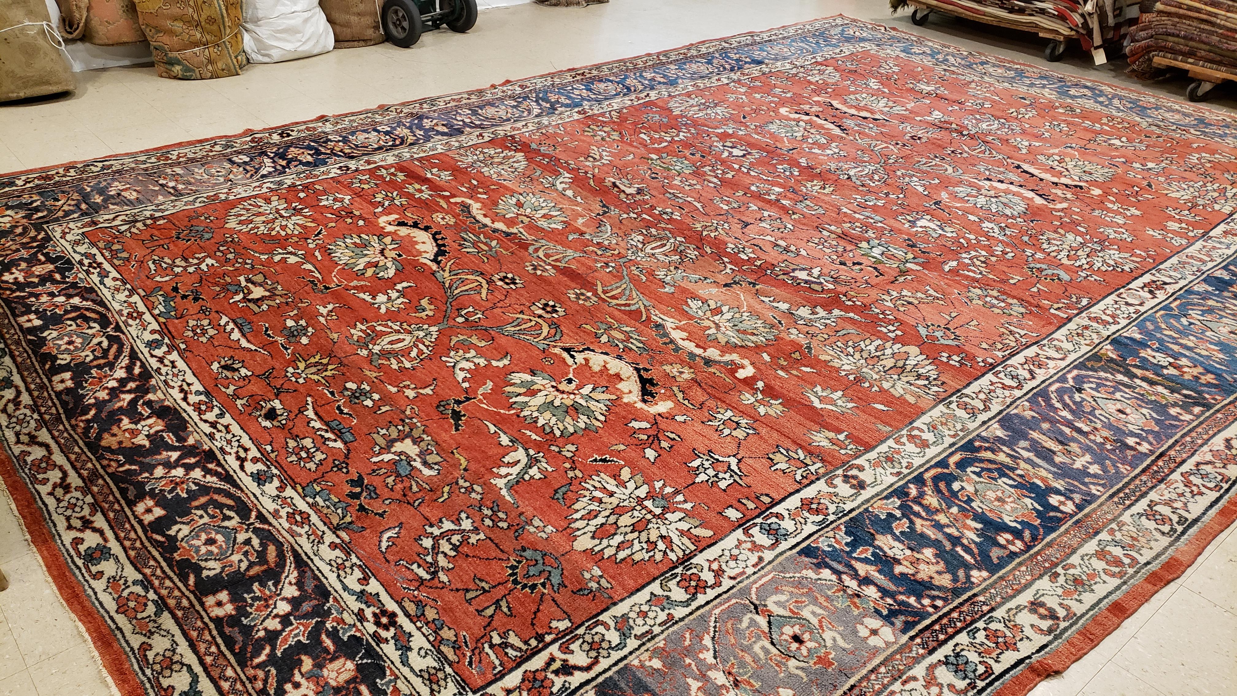 Antique Persian Sultanabad, Wool Handmade Oriental Rug Beige, Light Blue and Red For Sale 5