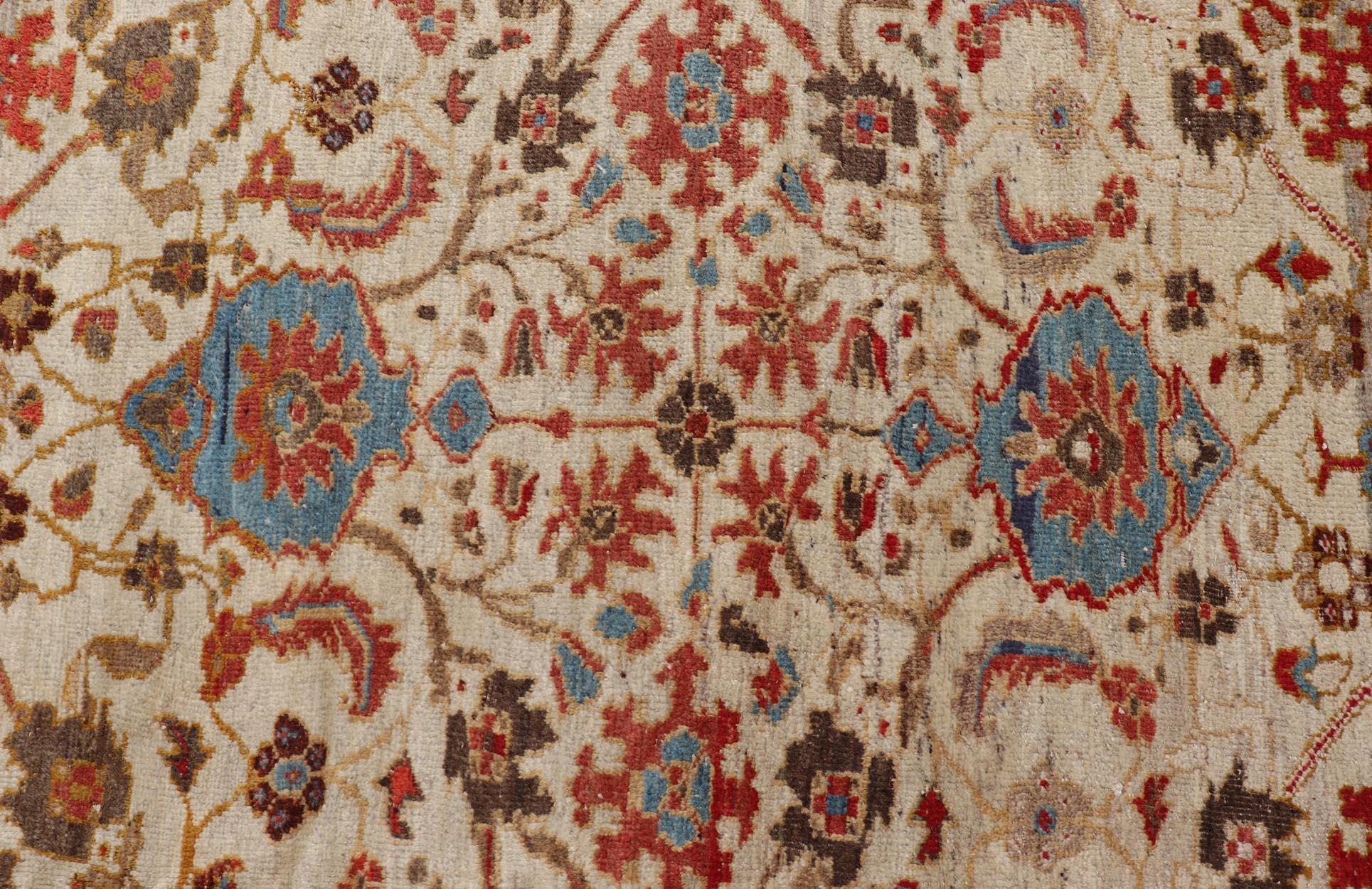 Remarkable Antique Persian Ziegler Sultanabad Carpet  For Sale 6