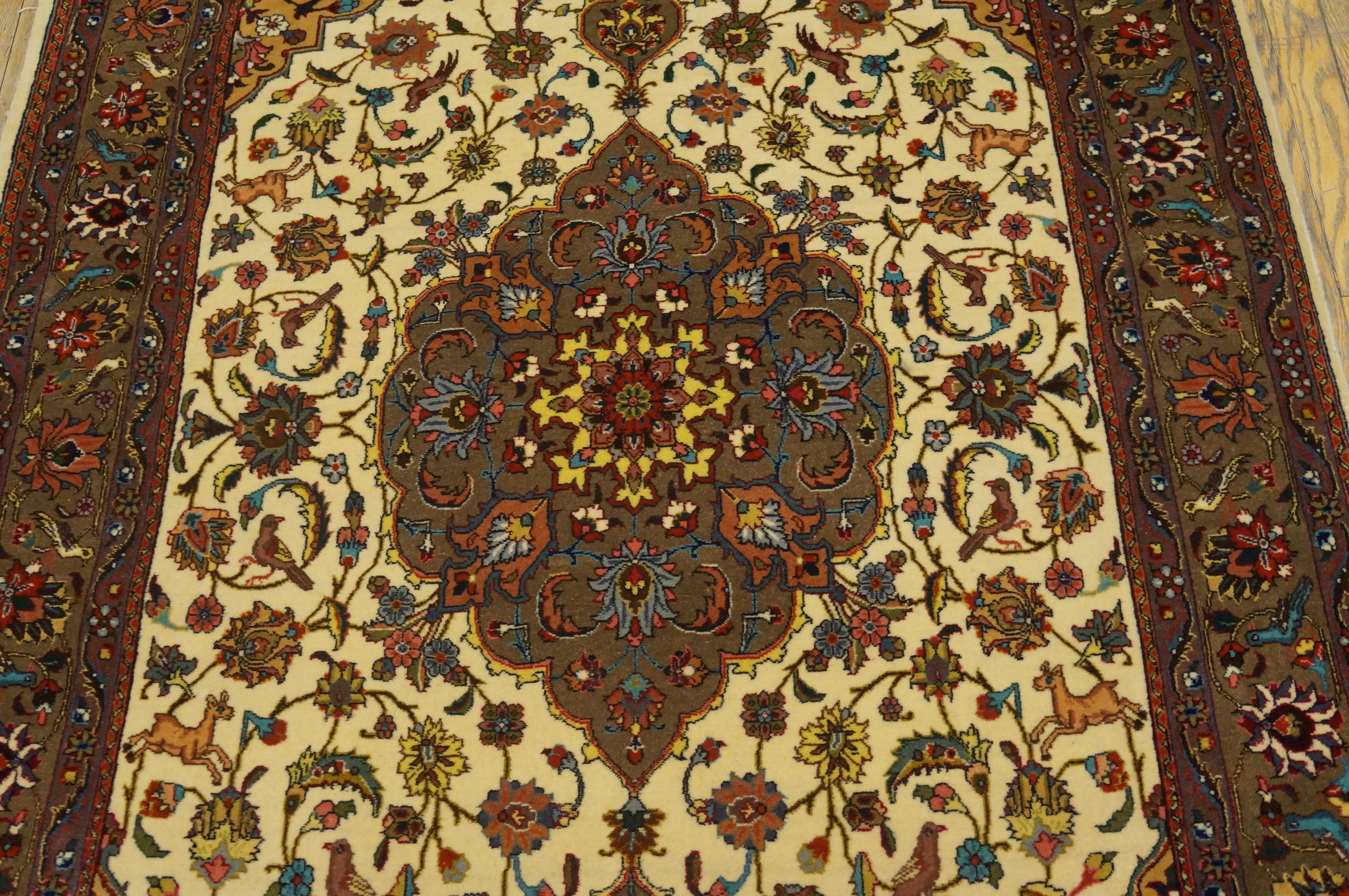 Antique Persian Tabriz. Measures: 4'0