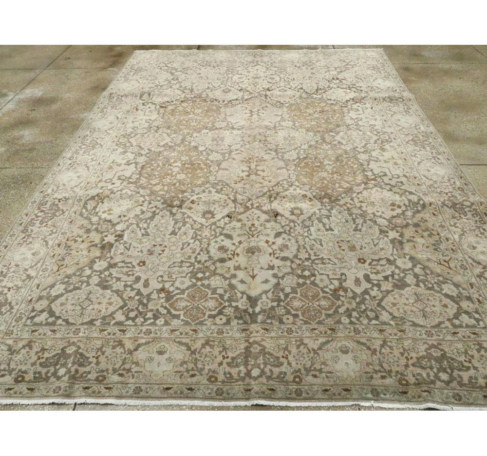 Antique Persian Tabriz Room Size Rug In Good Condition For Sale In New York, NY
