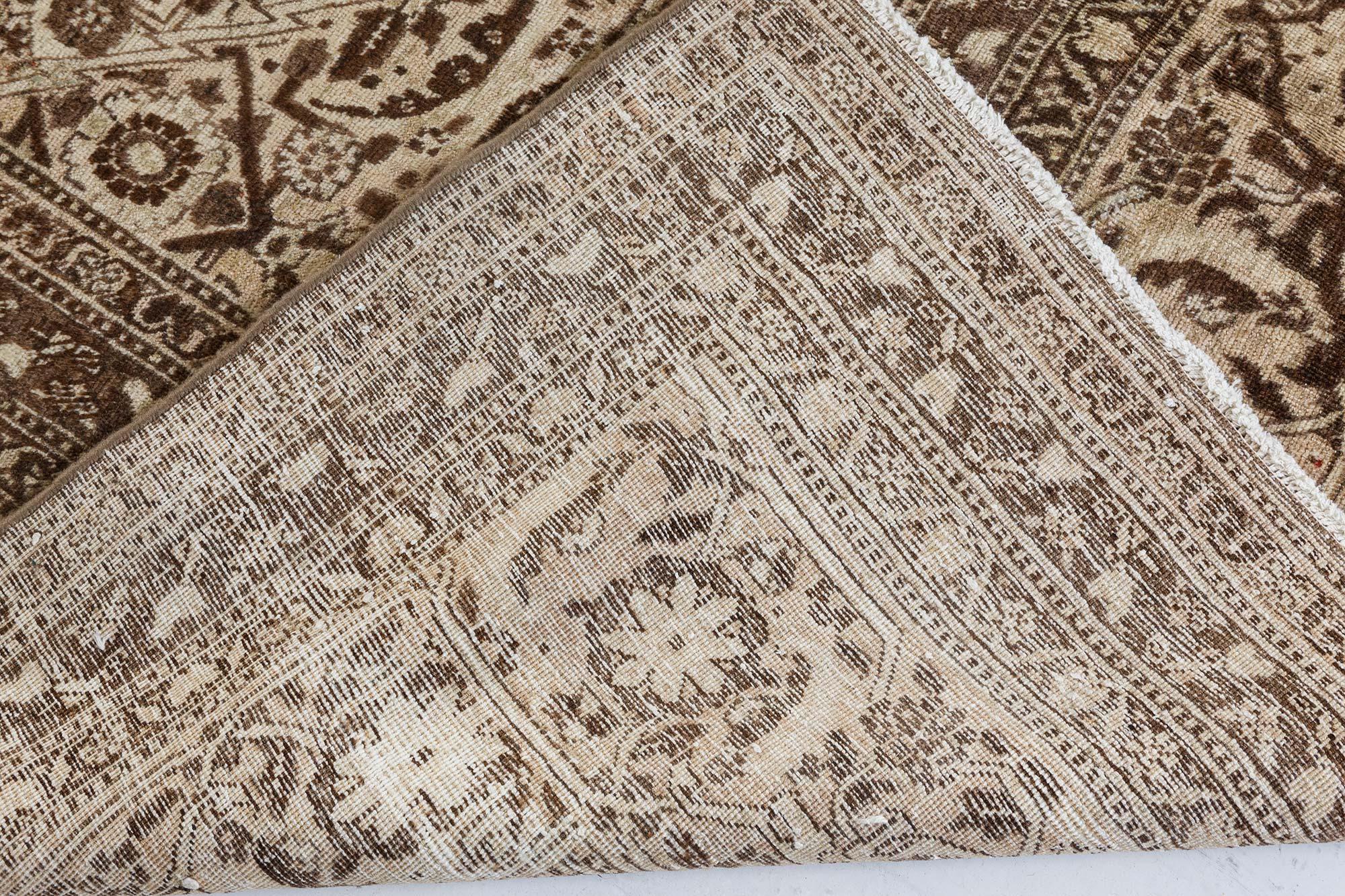 Antique tapis persan en laine Tabriz Botanic fait à la main en vente 2