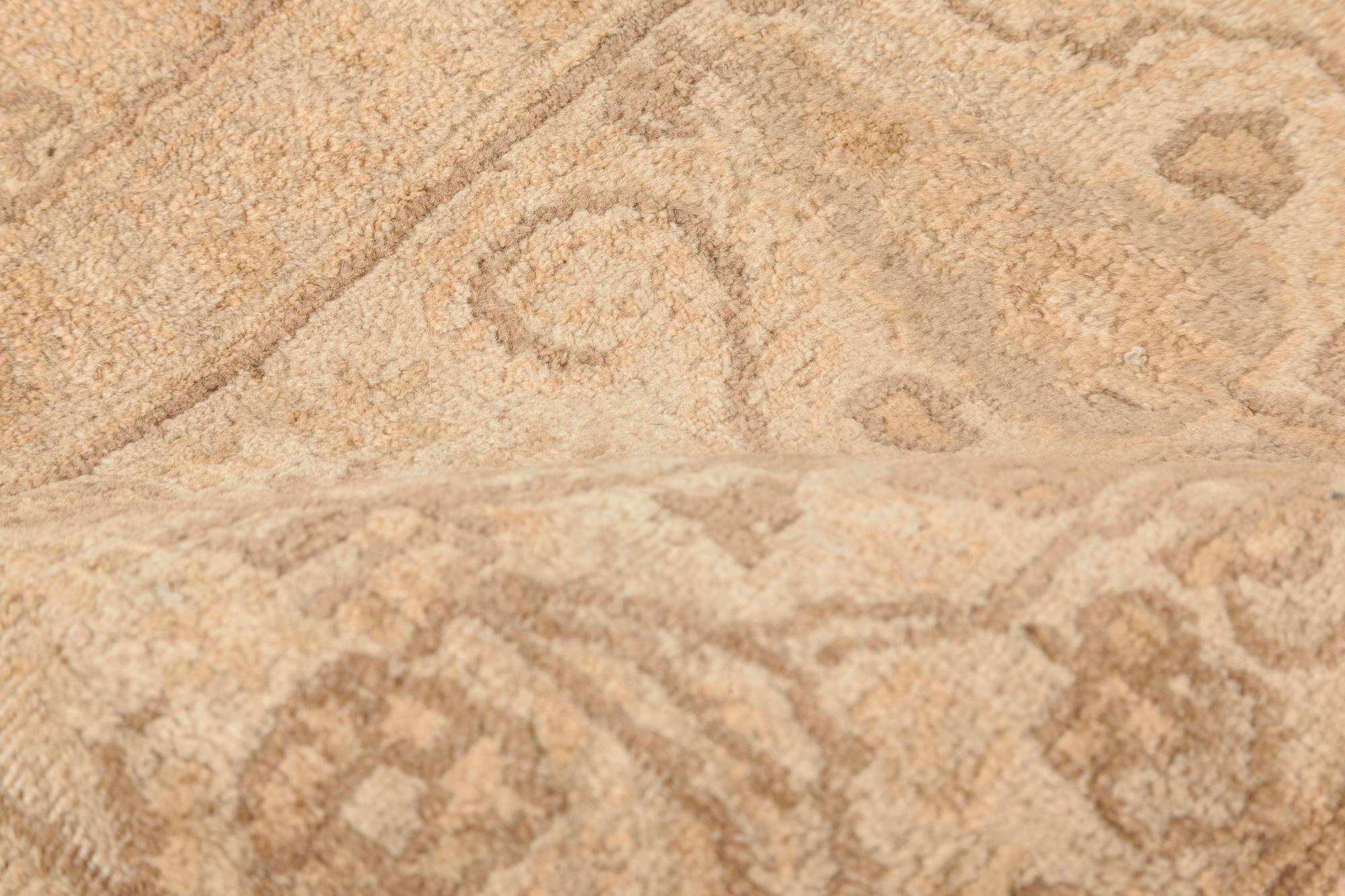 Tissé à la main Tapis persan ancien Tabriz Botanic fait à la main Doris Leslie Blau en vente